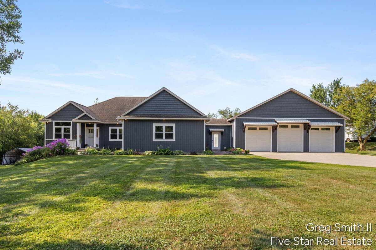 884 Stoney Hill Wayland MI 49348