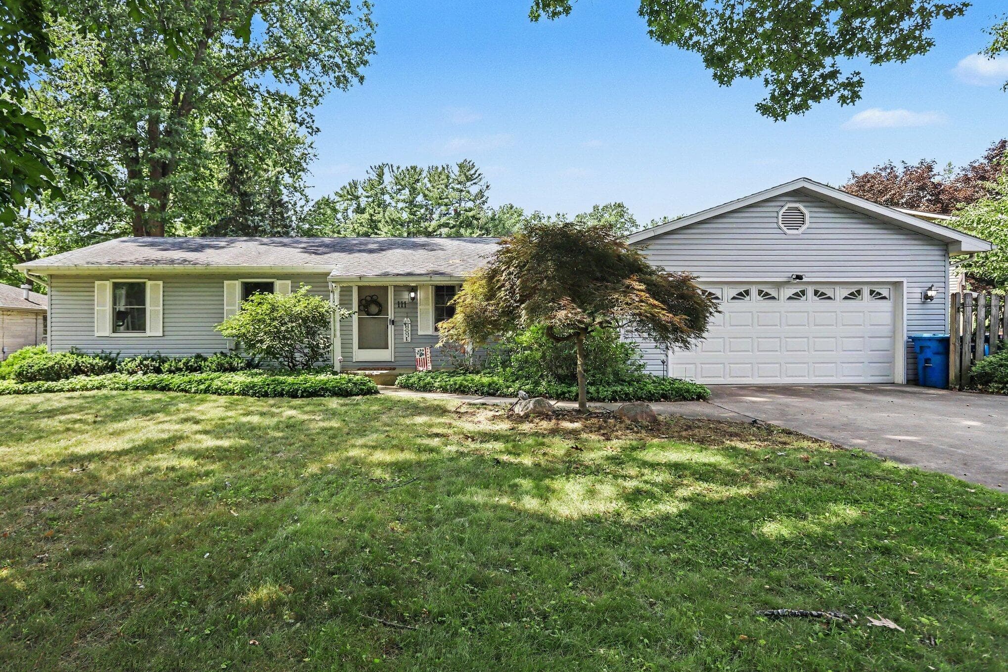 Primary property photo