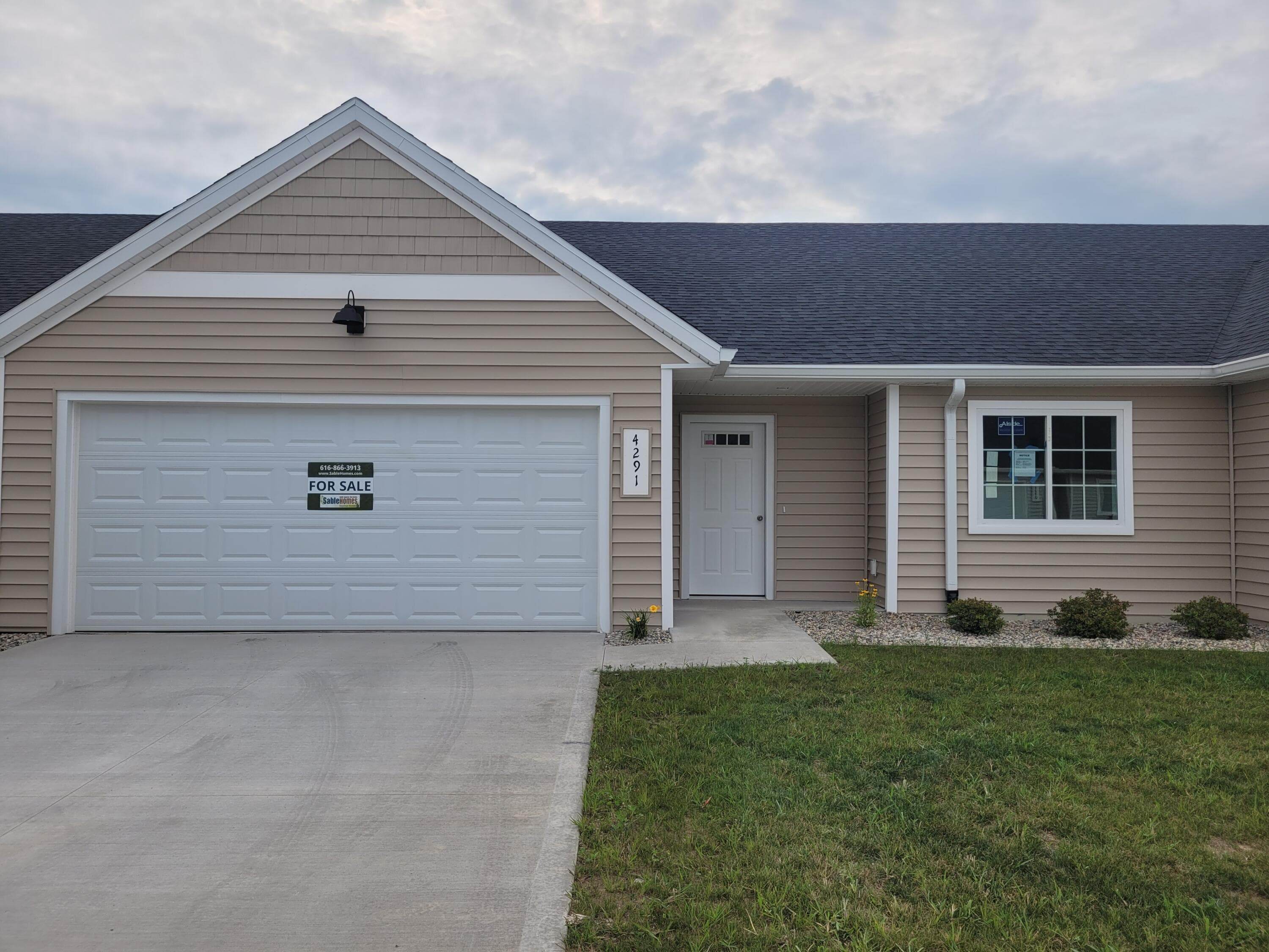 4291 Highpoint Wayland MI 49348