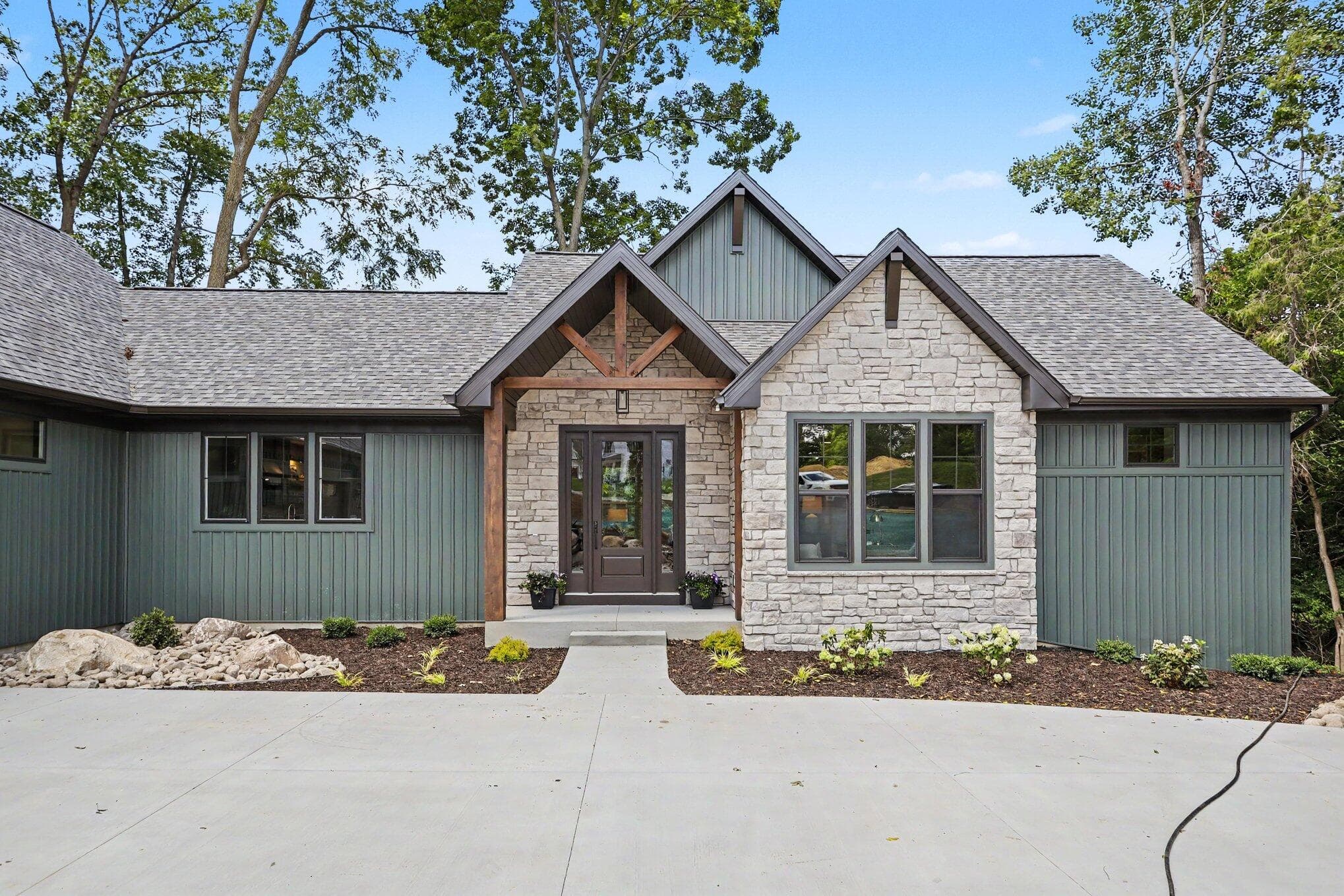10445 Country Club Richland MI 49083