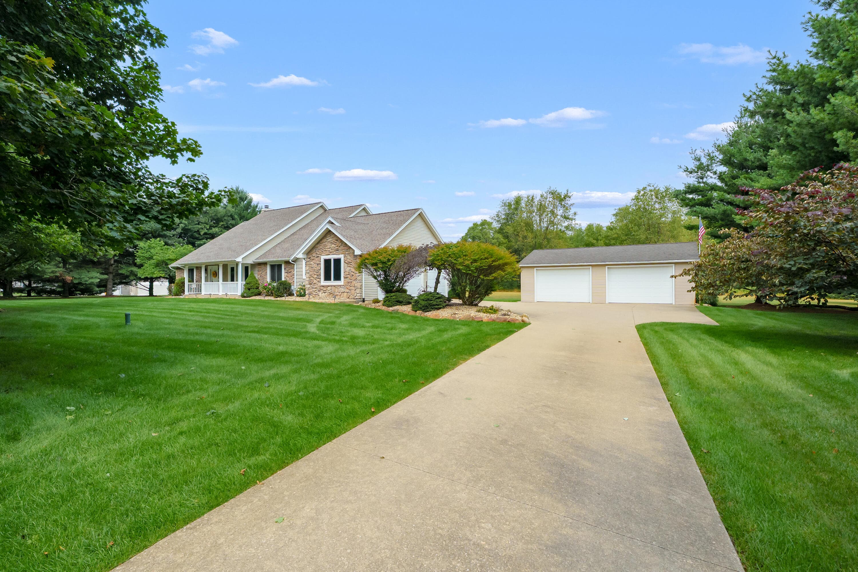 5105 Stone Oak Richland MI 49083