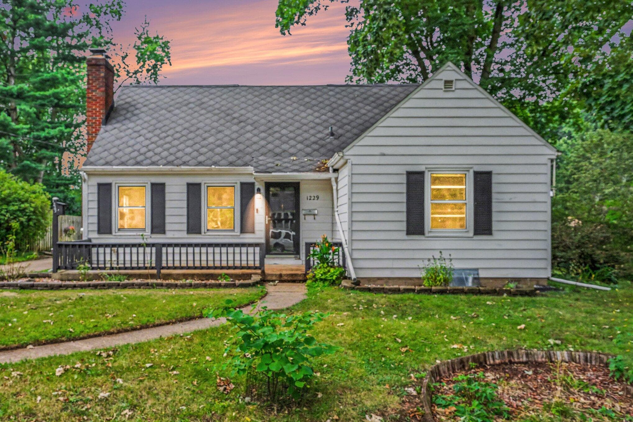 1229 Fletcher Kalamazoo MI 49006