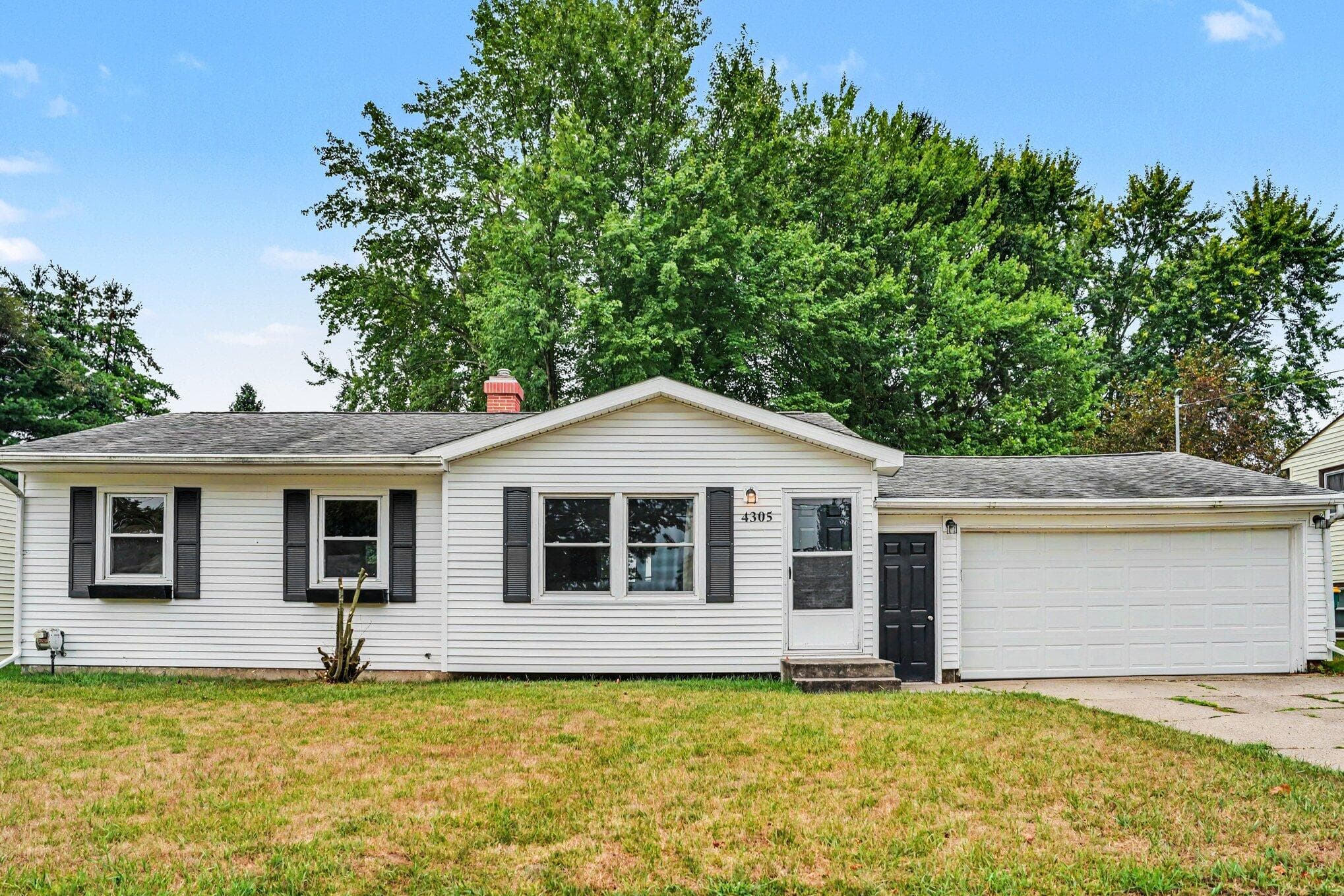 4305 Cedarcrest Portage MI 49024