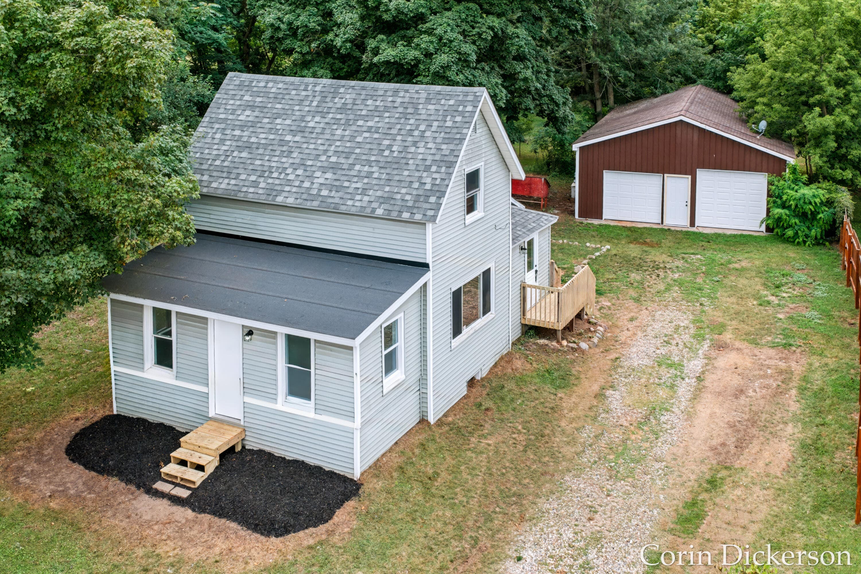 Primary property photo