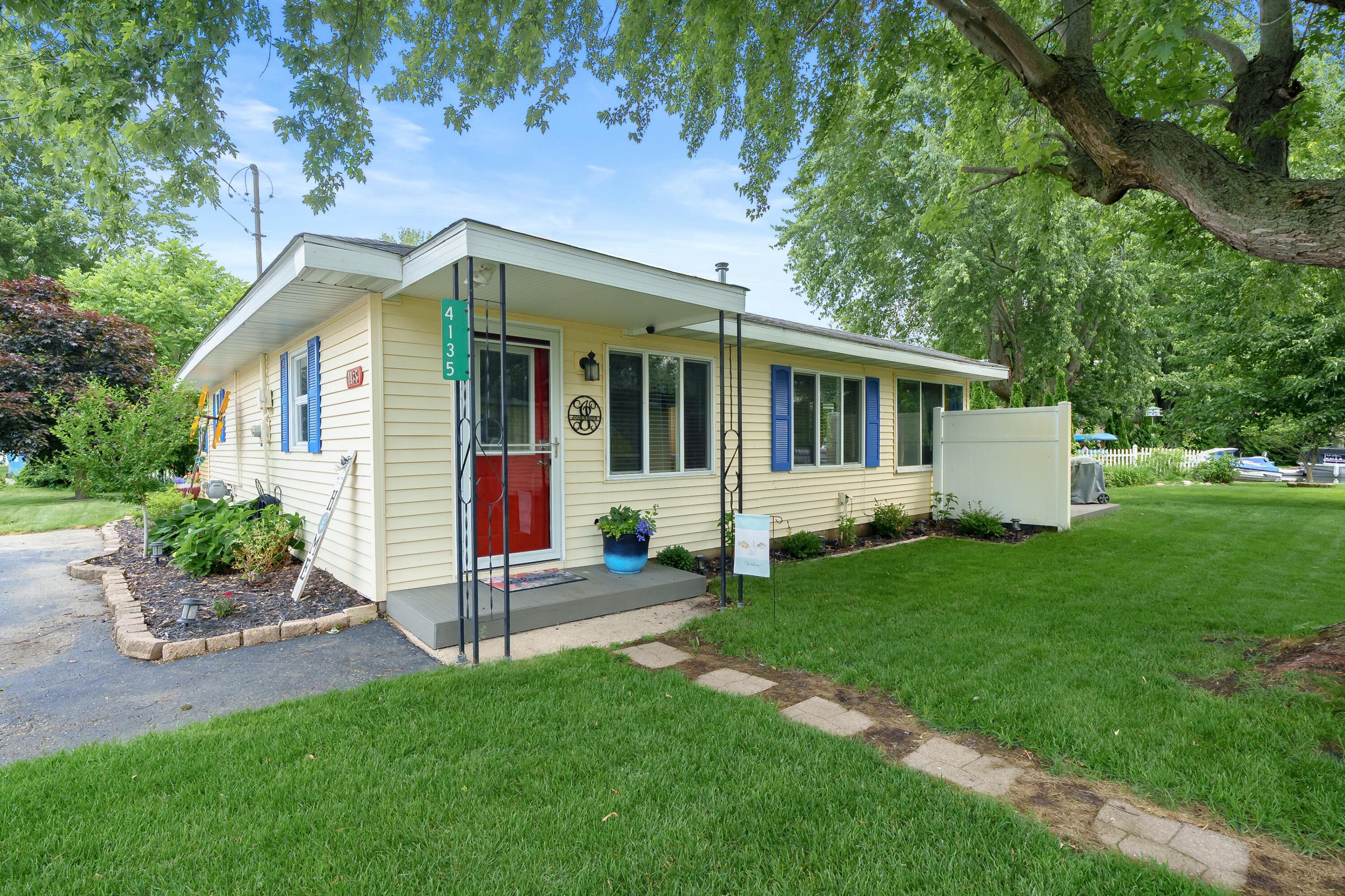 4135 West Joy Shelbyville MI 49344