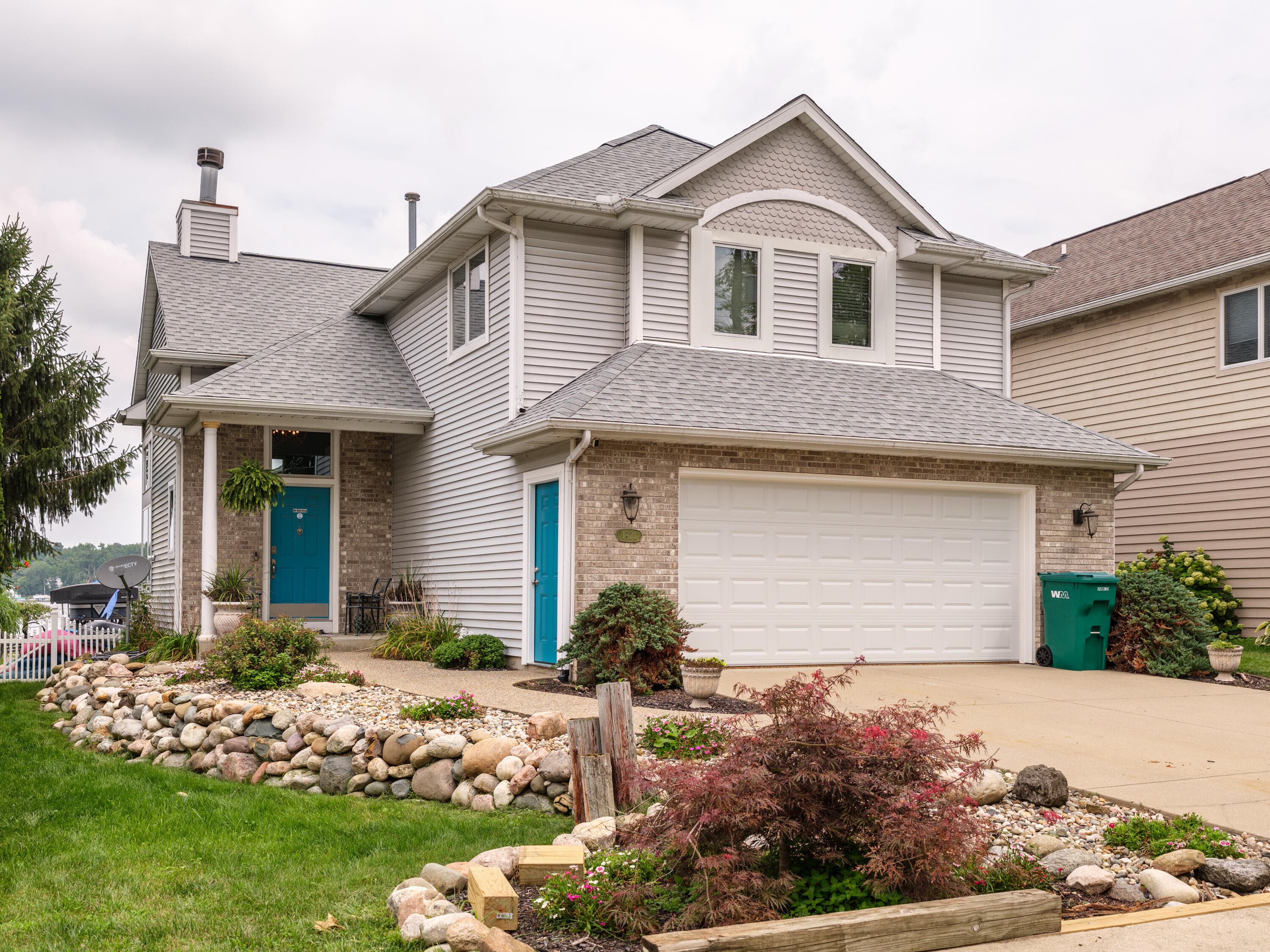 1821 Lakeview Portage MI 49002