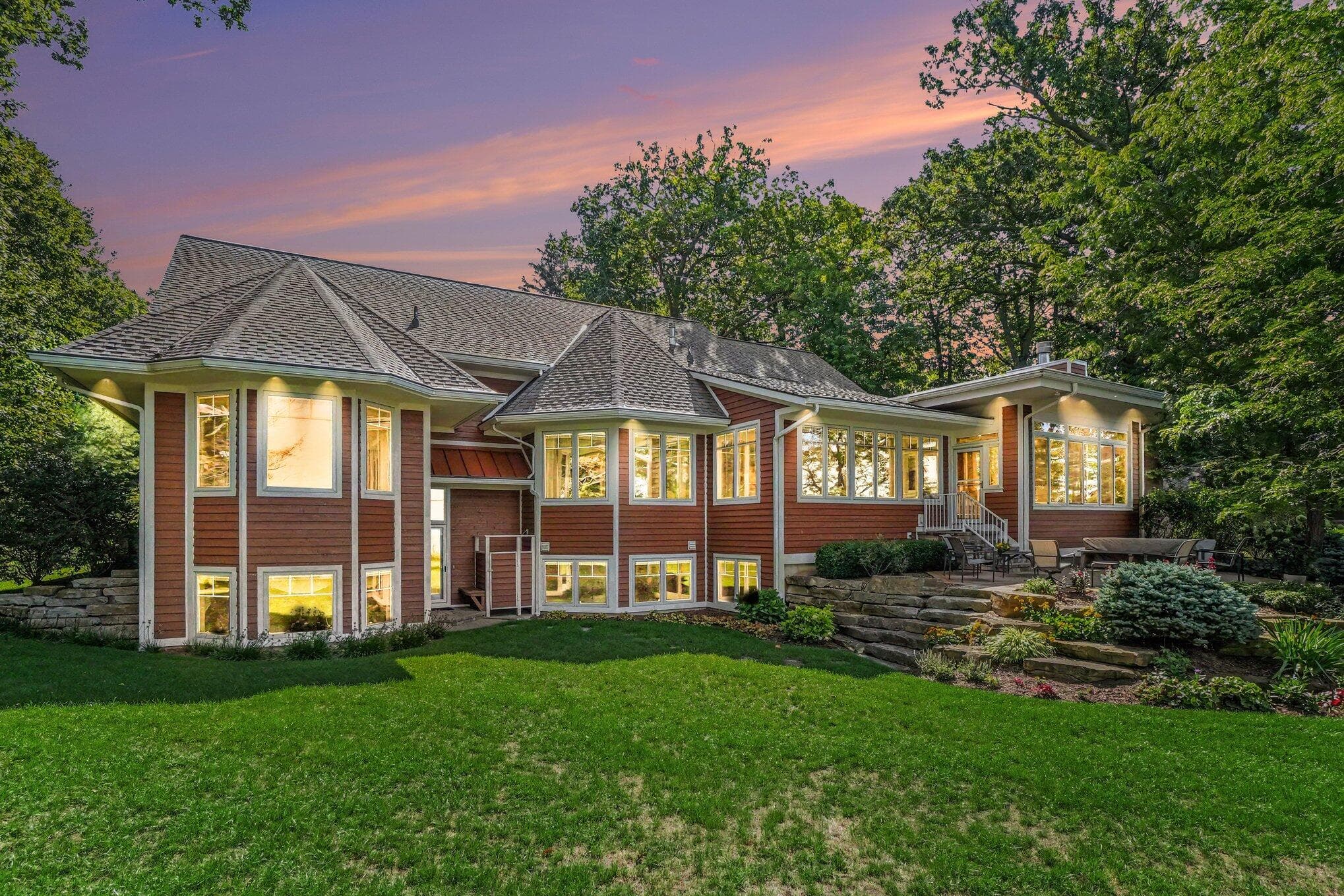 Primary property photo