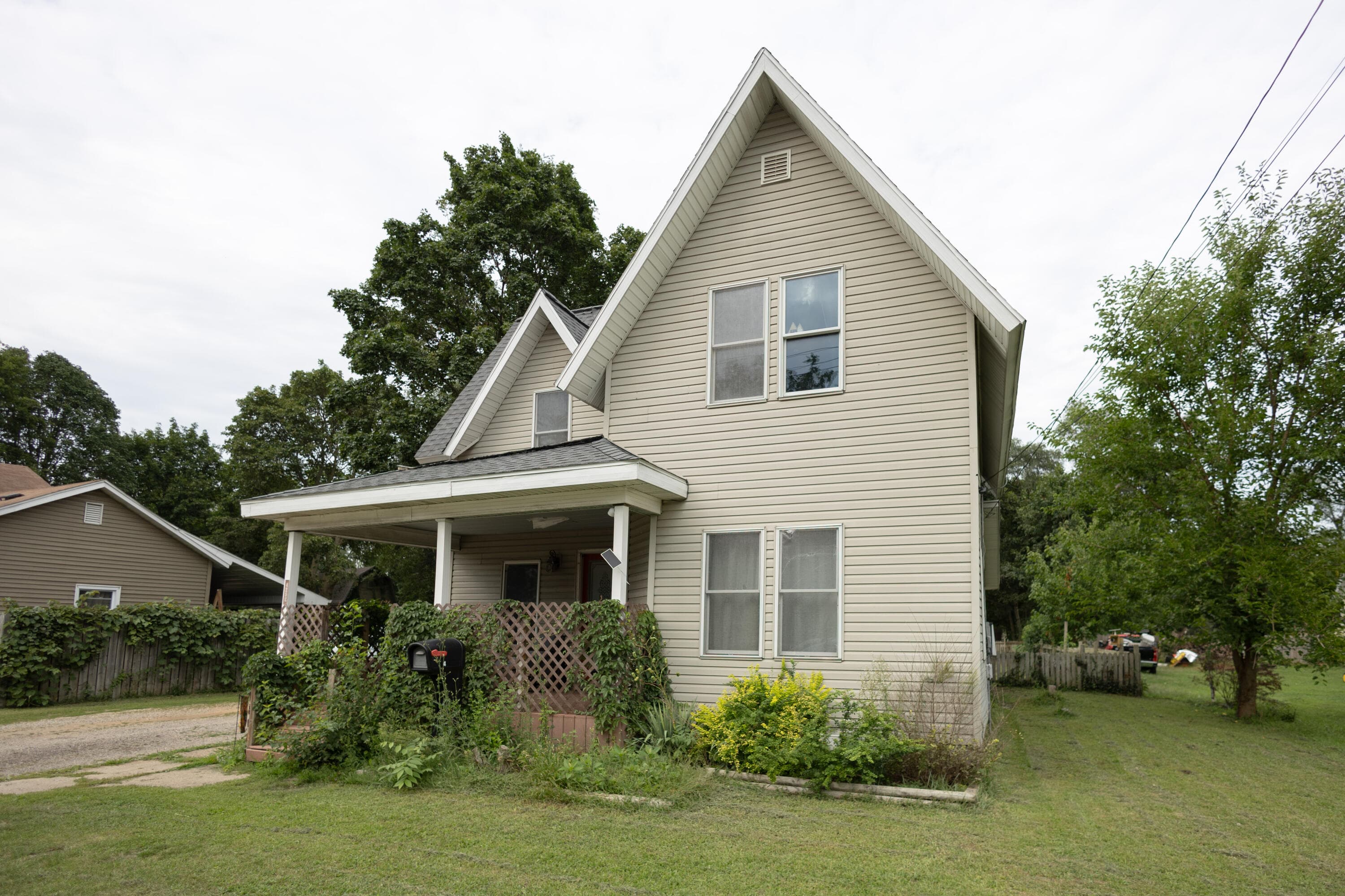 425 Allegan Otsego MI 49078