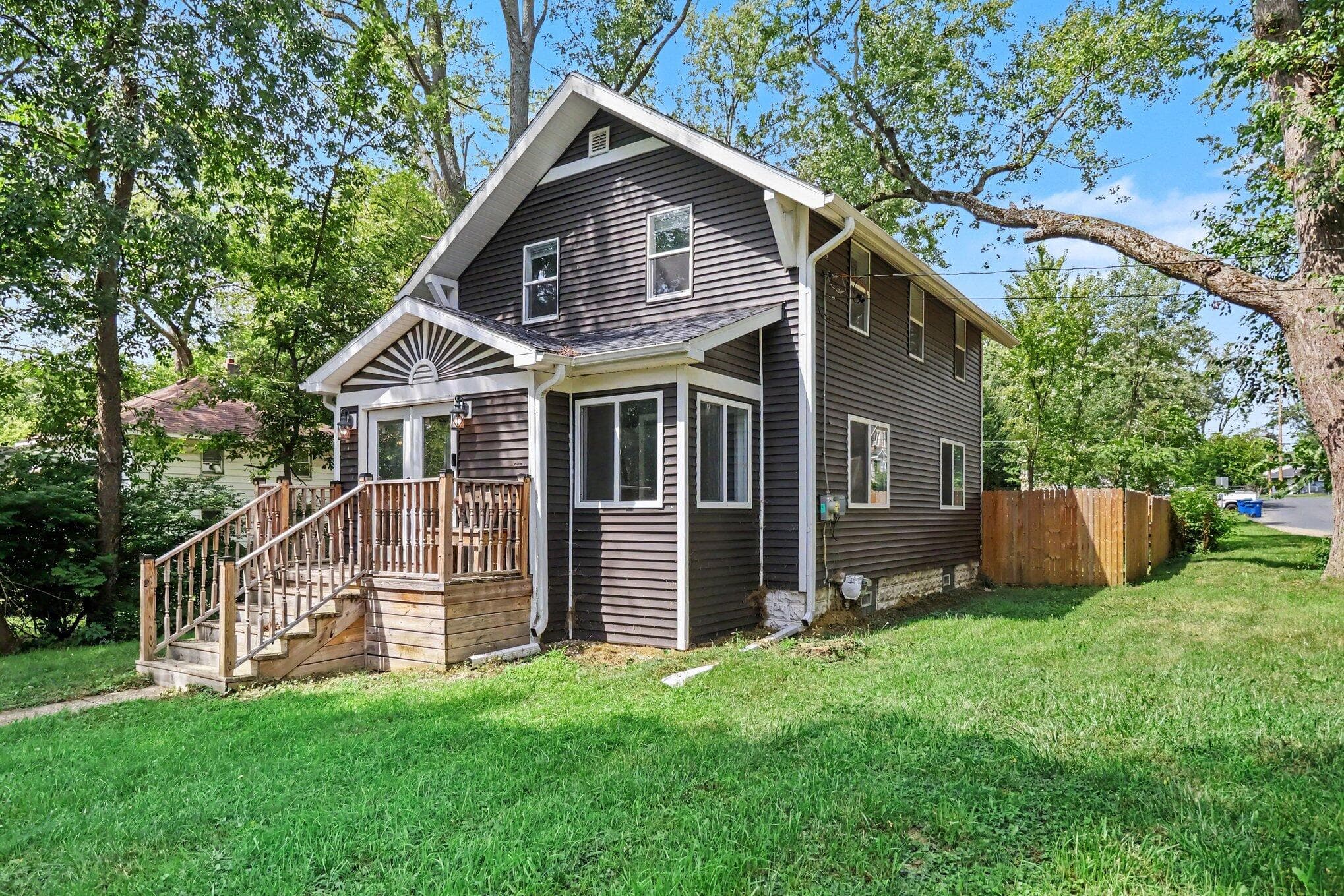 2125 Briar Kalamazoo MI 49048