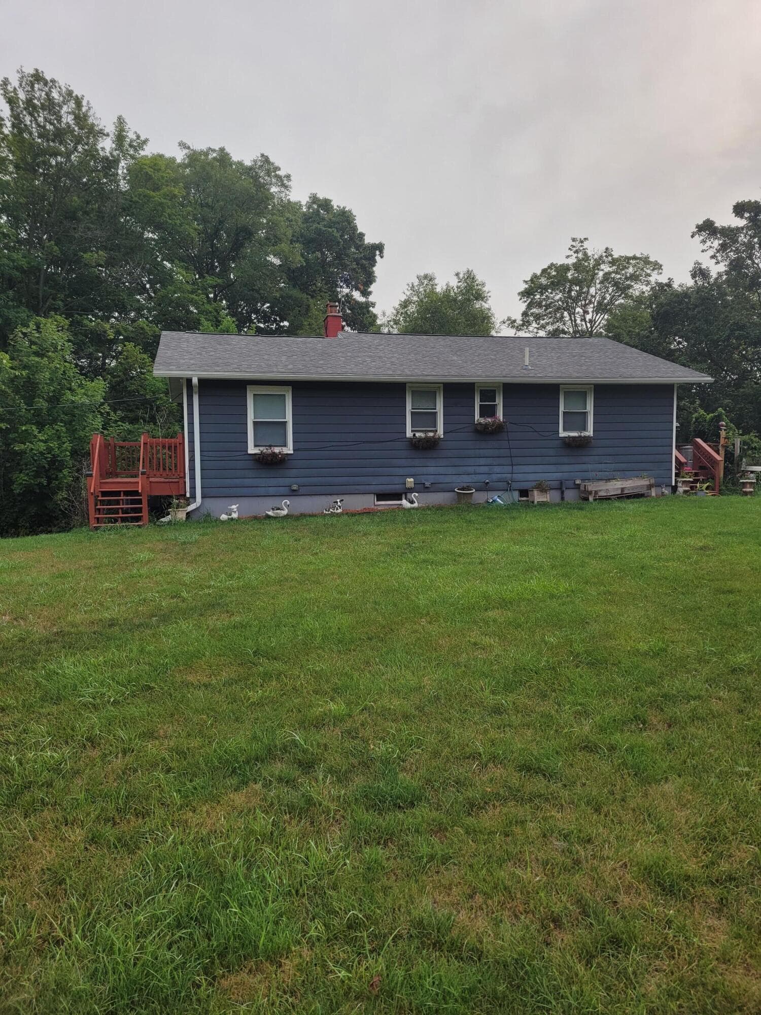 Primary property photo