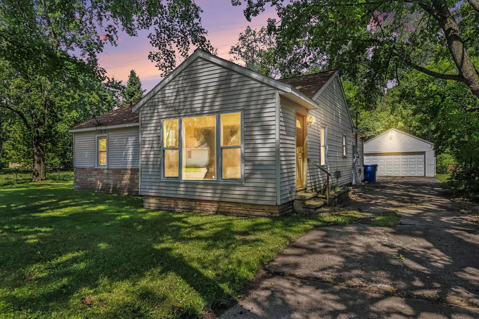 1711 Colby Kalamazoo MI 49004
