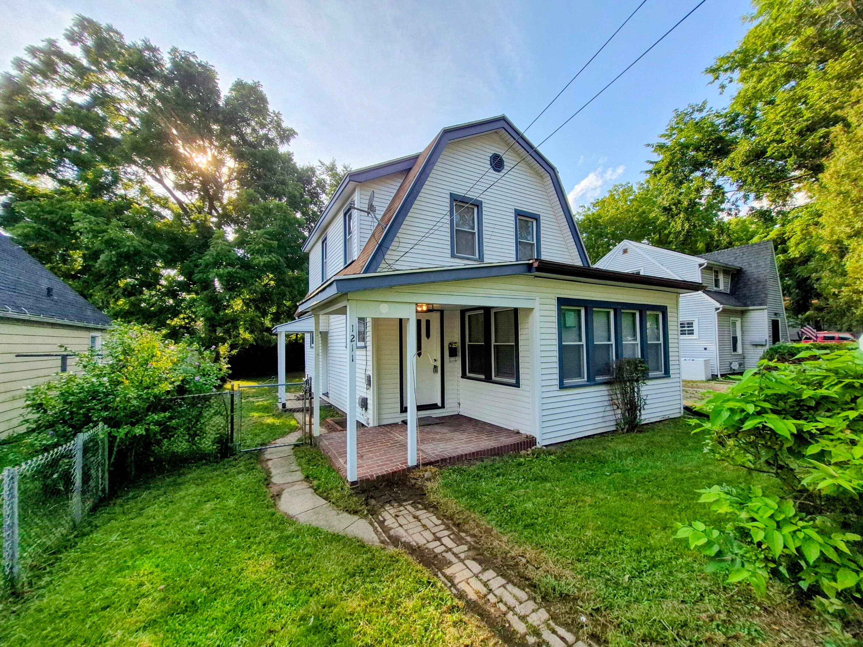 1211 Wayside Kalamazoo MI 49048