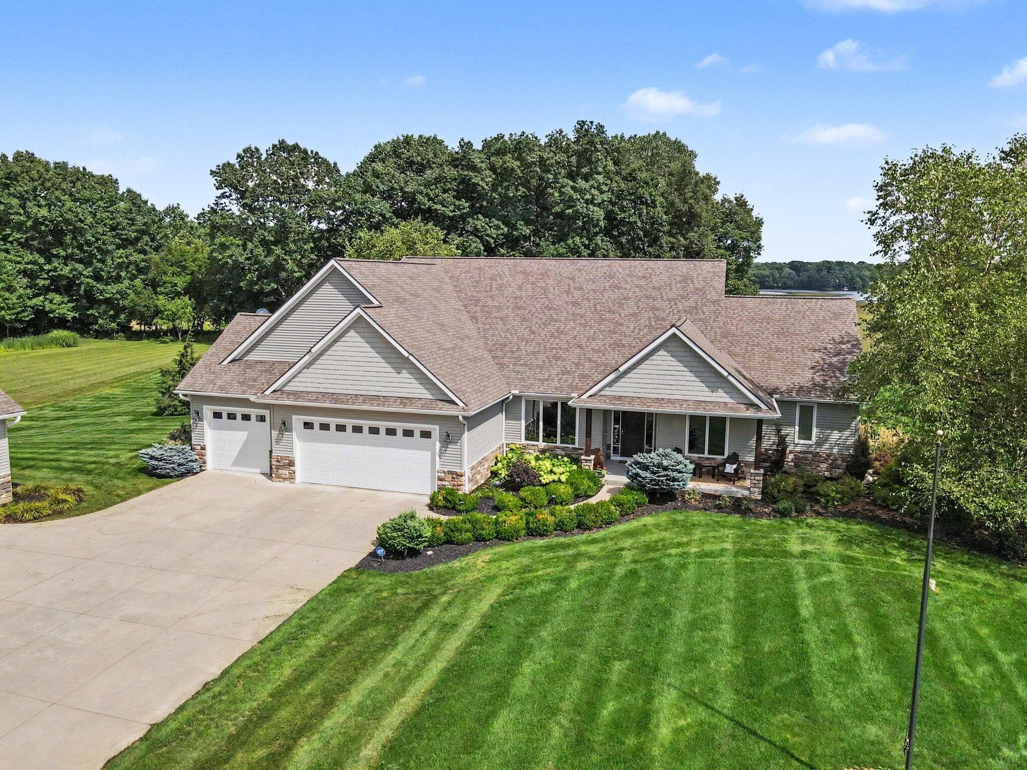 2421 Hickory Galesburg MI 49053