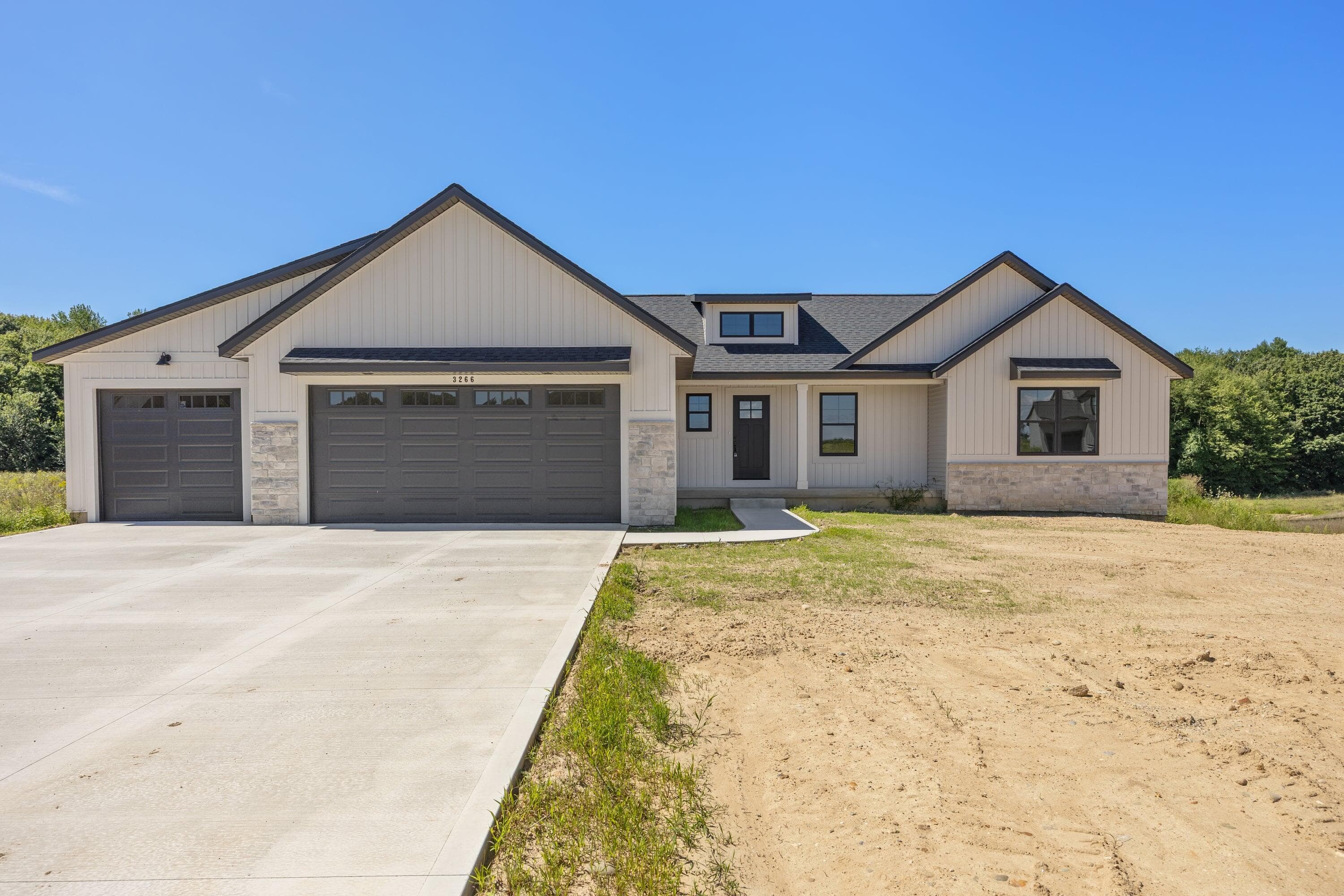 3266 Stonehill Wayland MI 49348