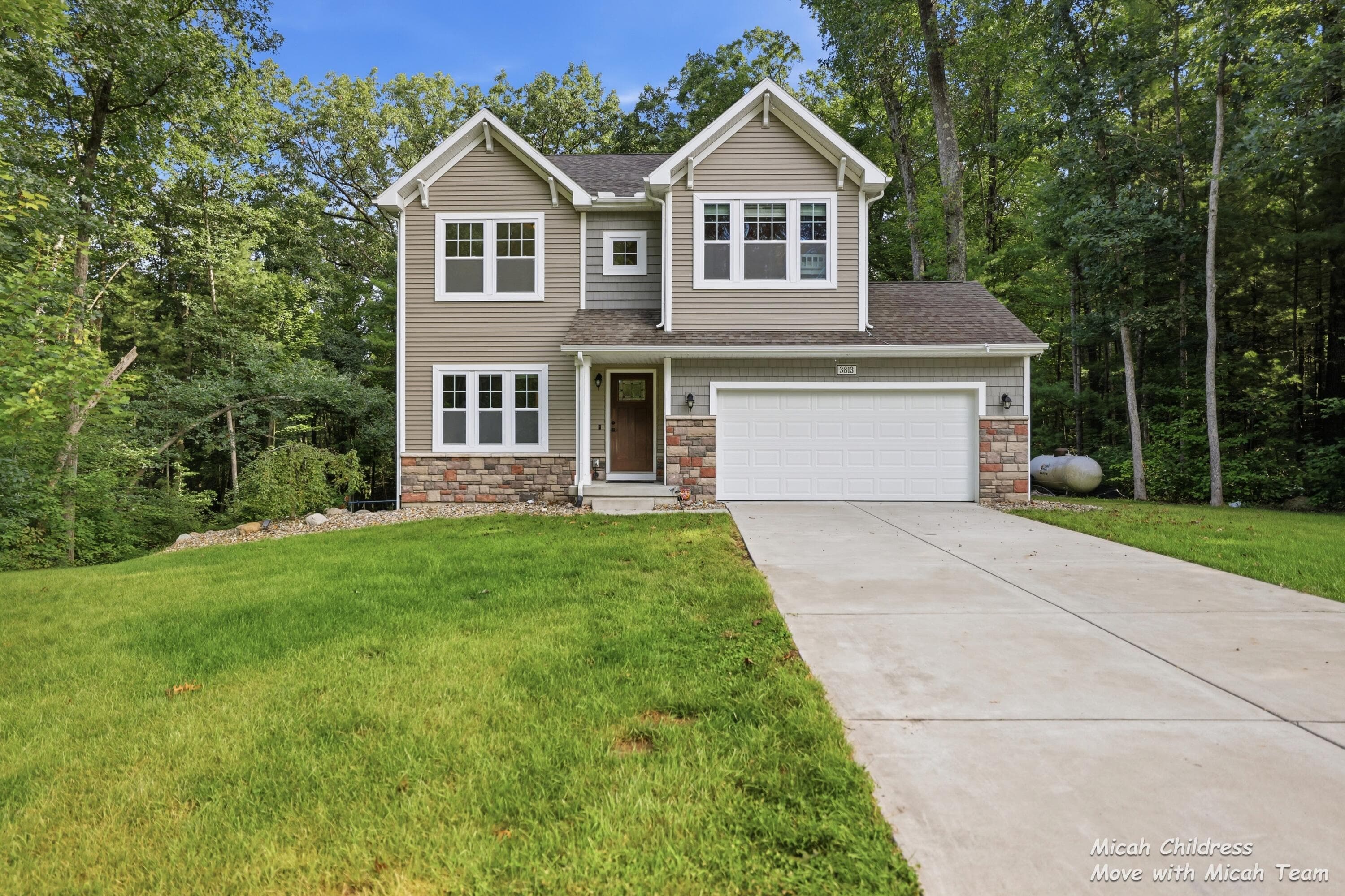 3813 Ryan Woods Allegan MI 49010