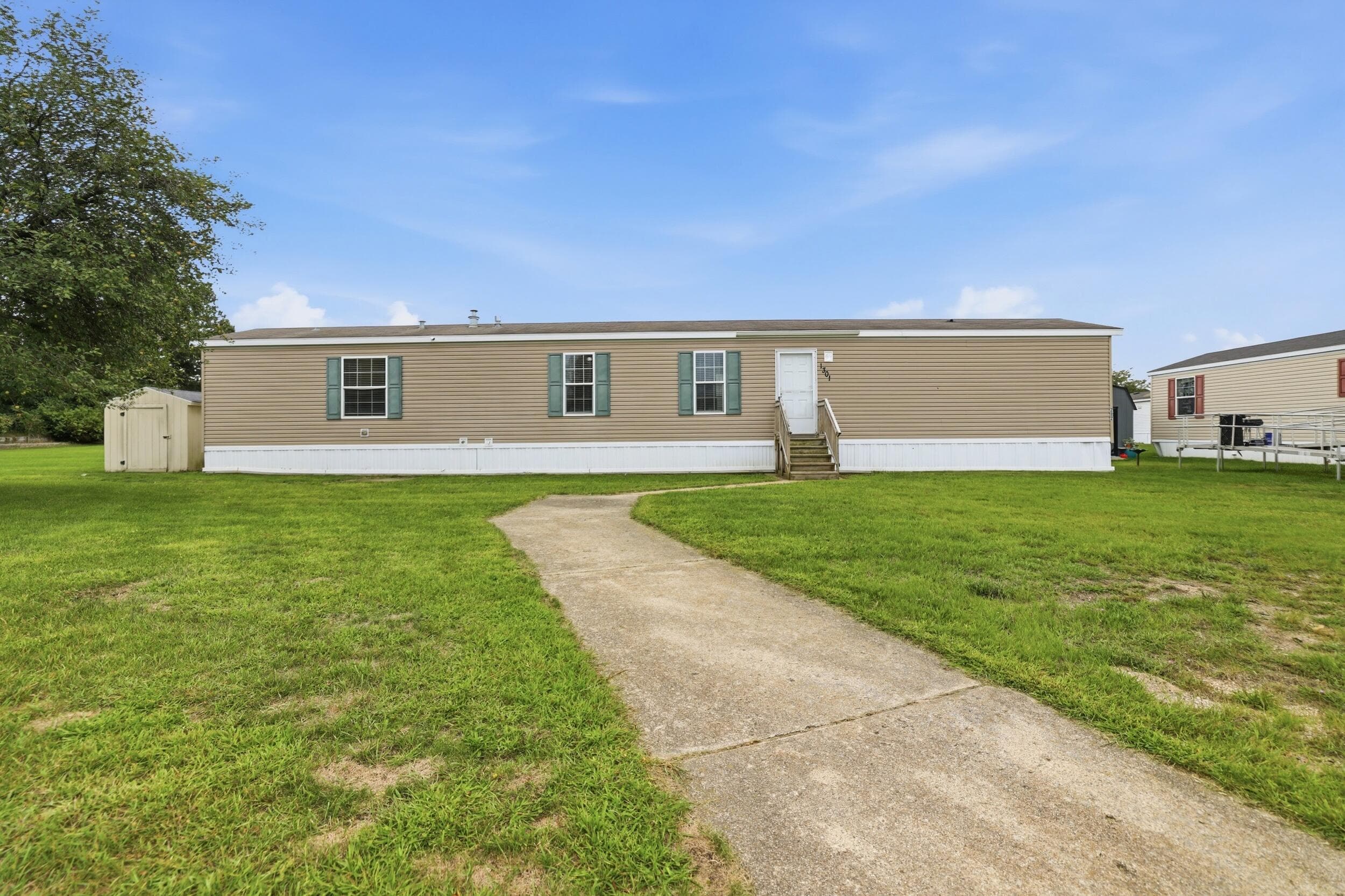 1301 Shadowridge Wayland MI 49348