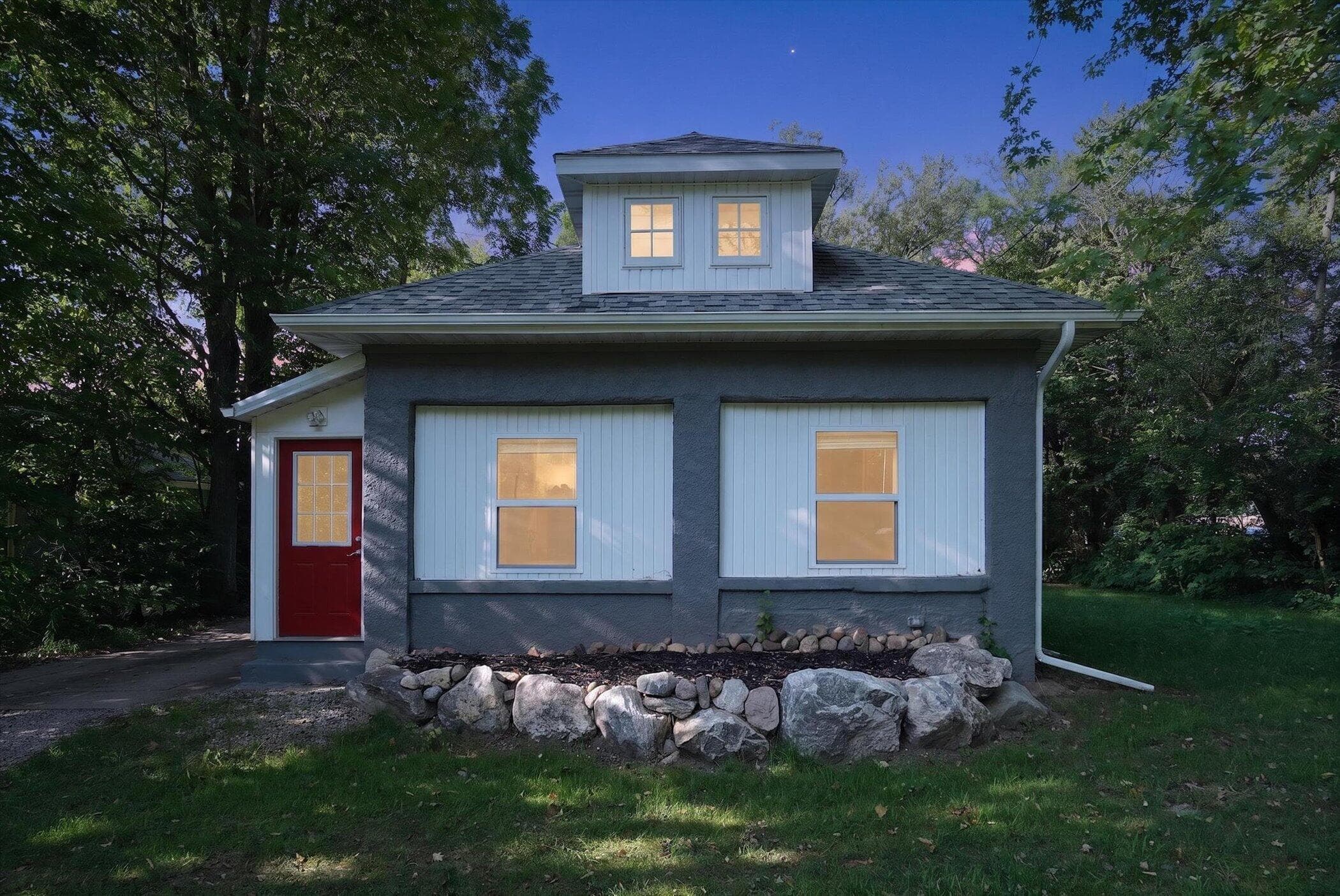 3192 Michigan Battle Creek MI 49037