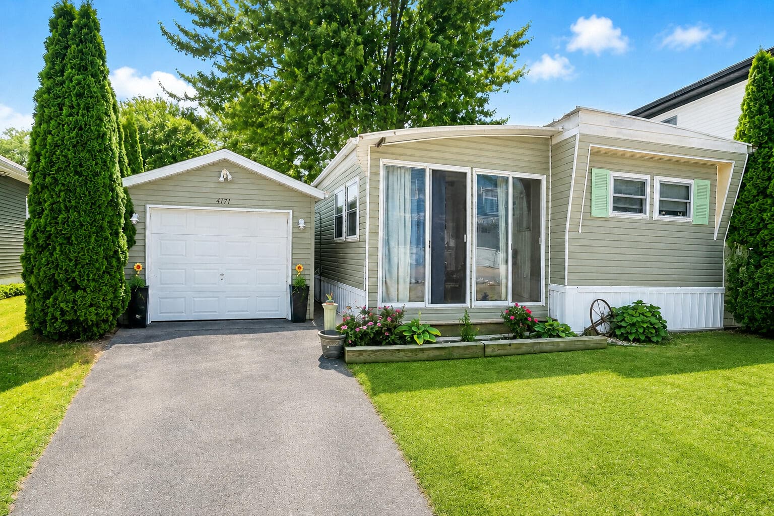 4171 Joy Shelbyville MI 49344