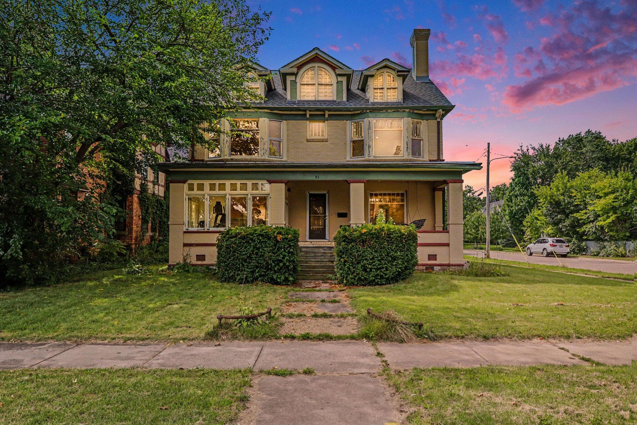 31 Orchard Battle Creek MI 49017
