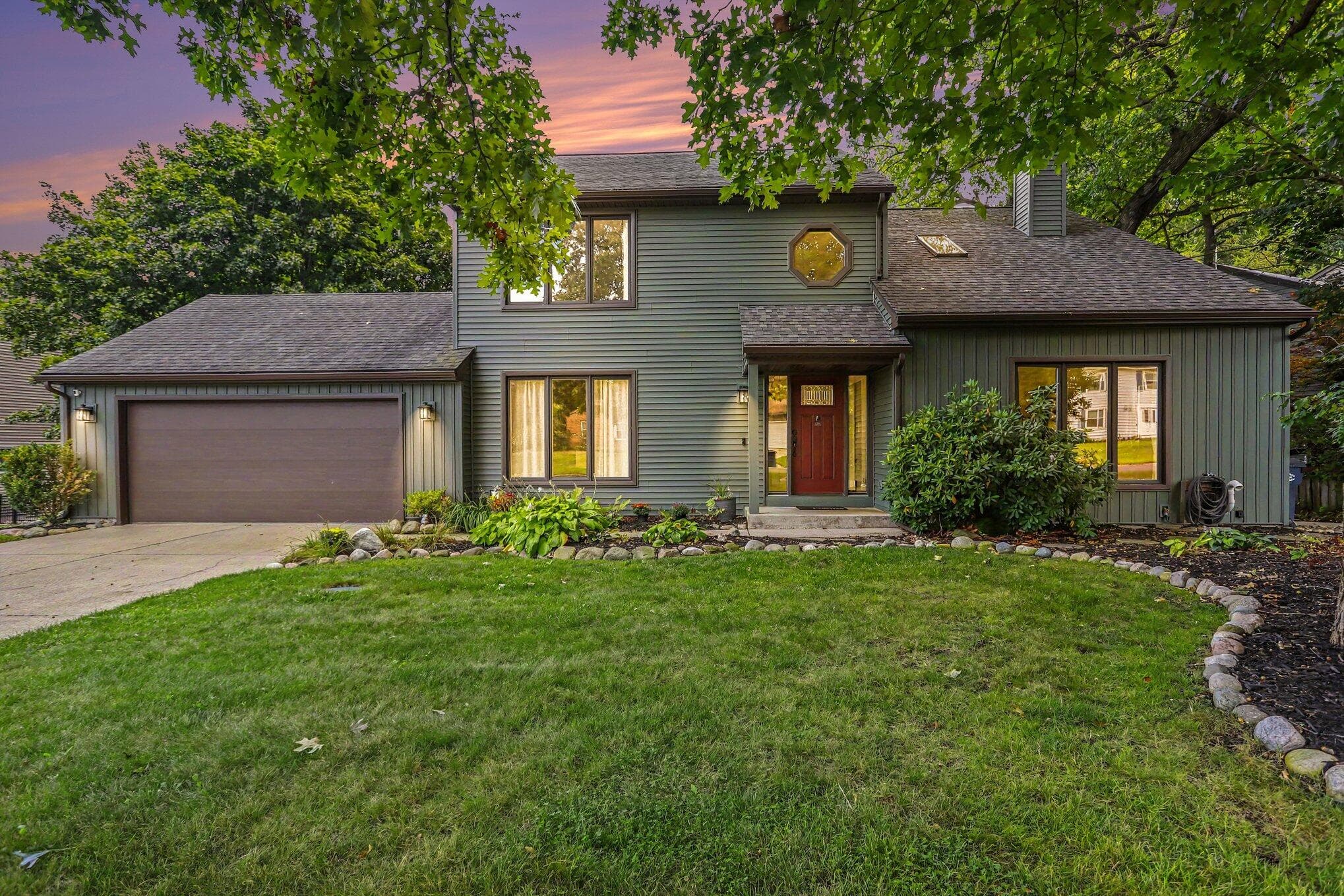 1244 Merry Brook Kalamazoo MI 49048