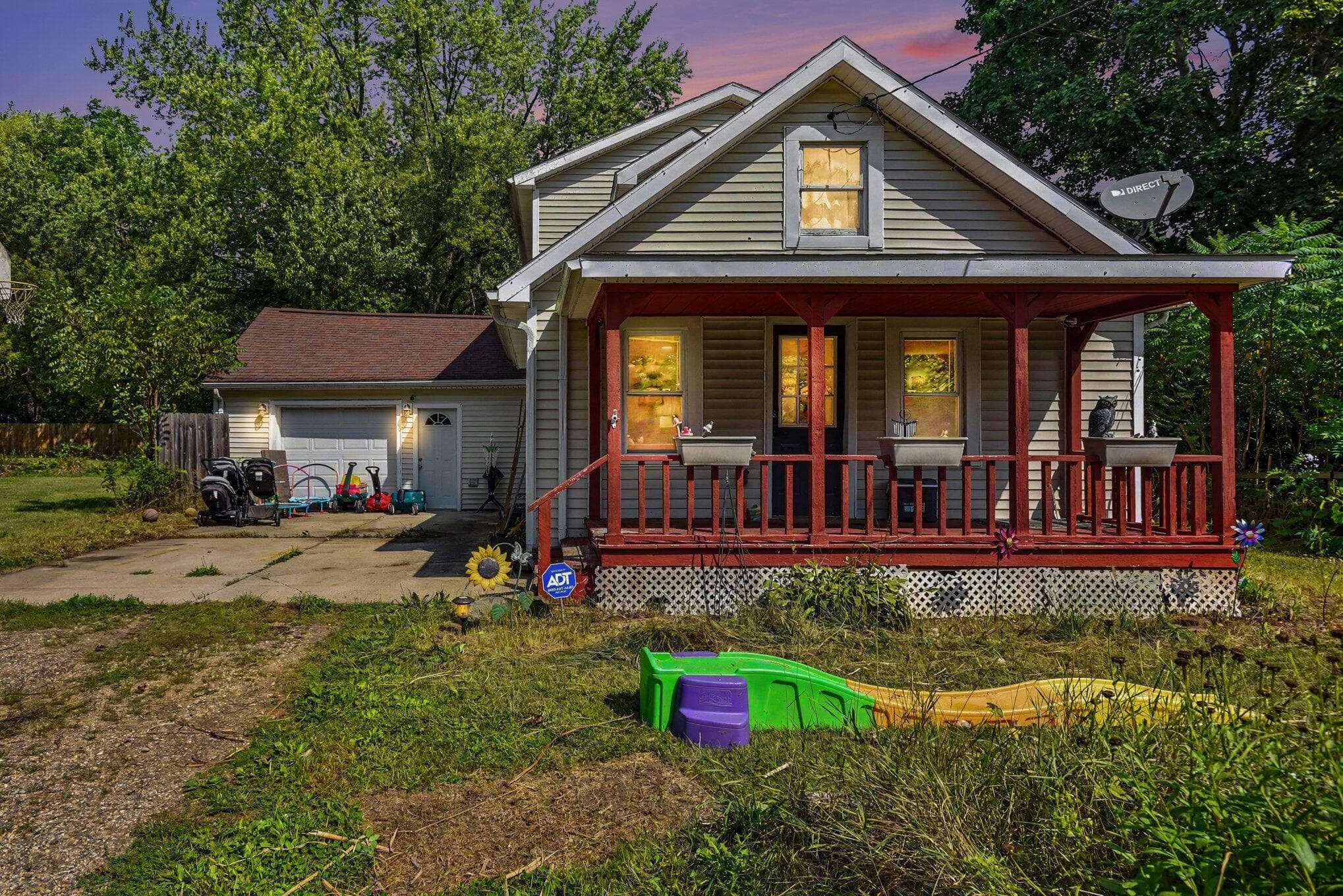 7043 Liggett Kalamazoo MI 49048