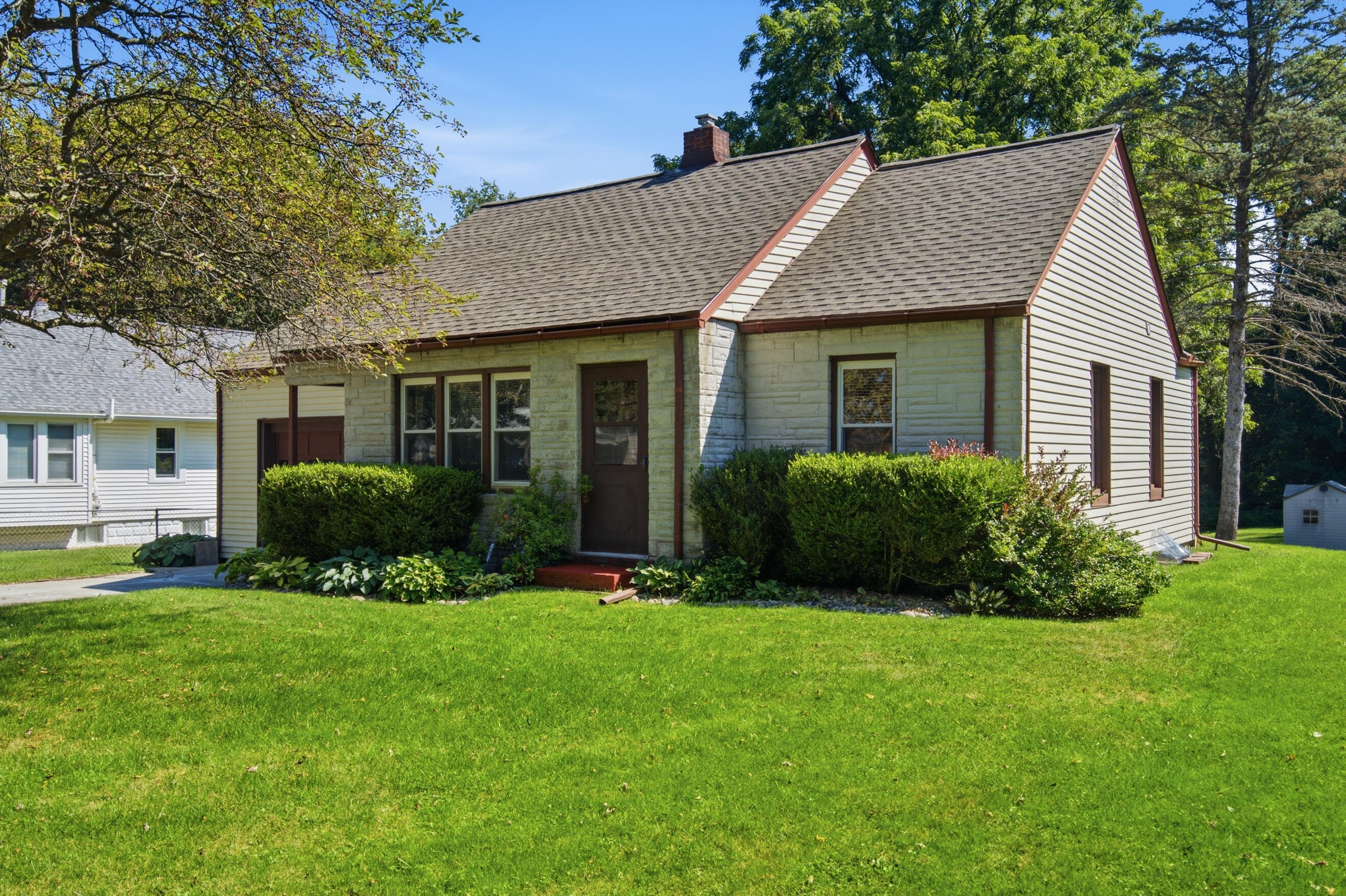 1130 Fletcher Kalamazoo MI 49006