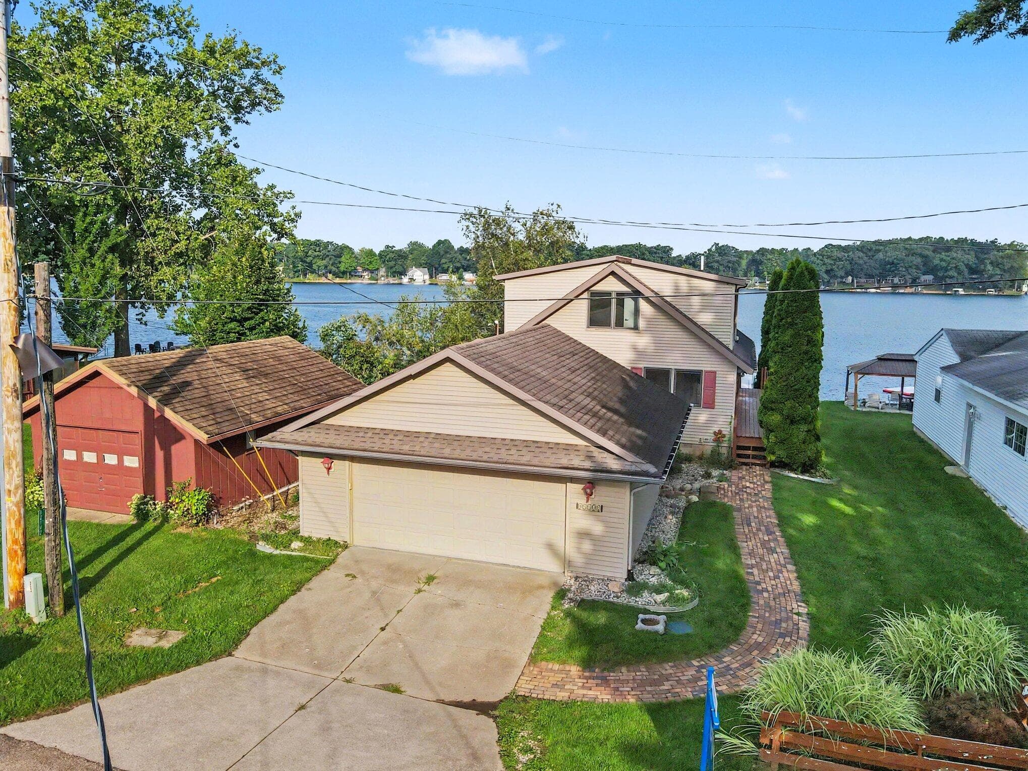 82142 Waldron Lawton MI 49065