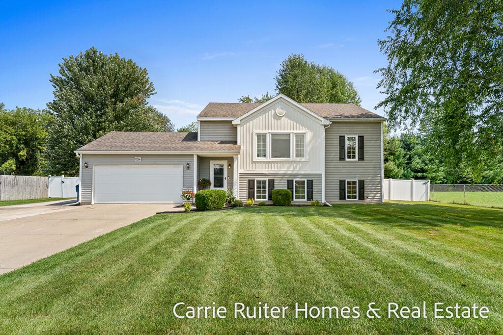 1104 Zachary Vicksburg MI 49097