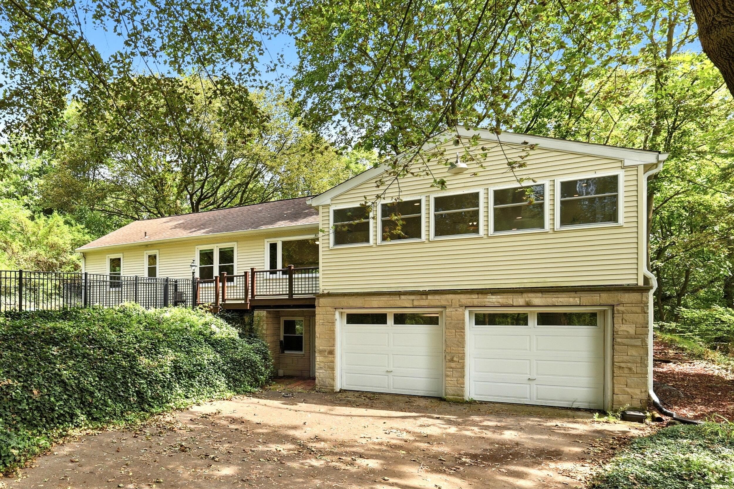 1205 Pinehurst Kalamazoo MI 49006