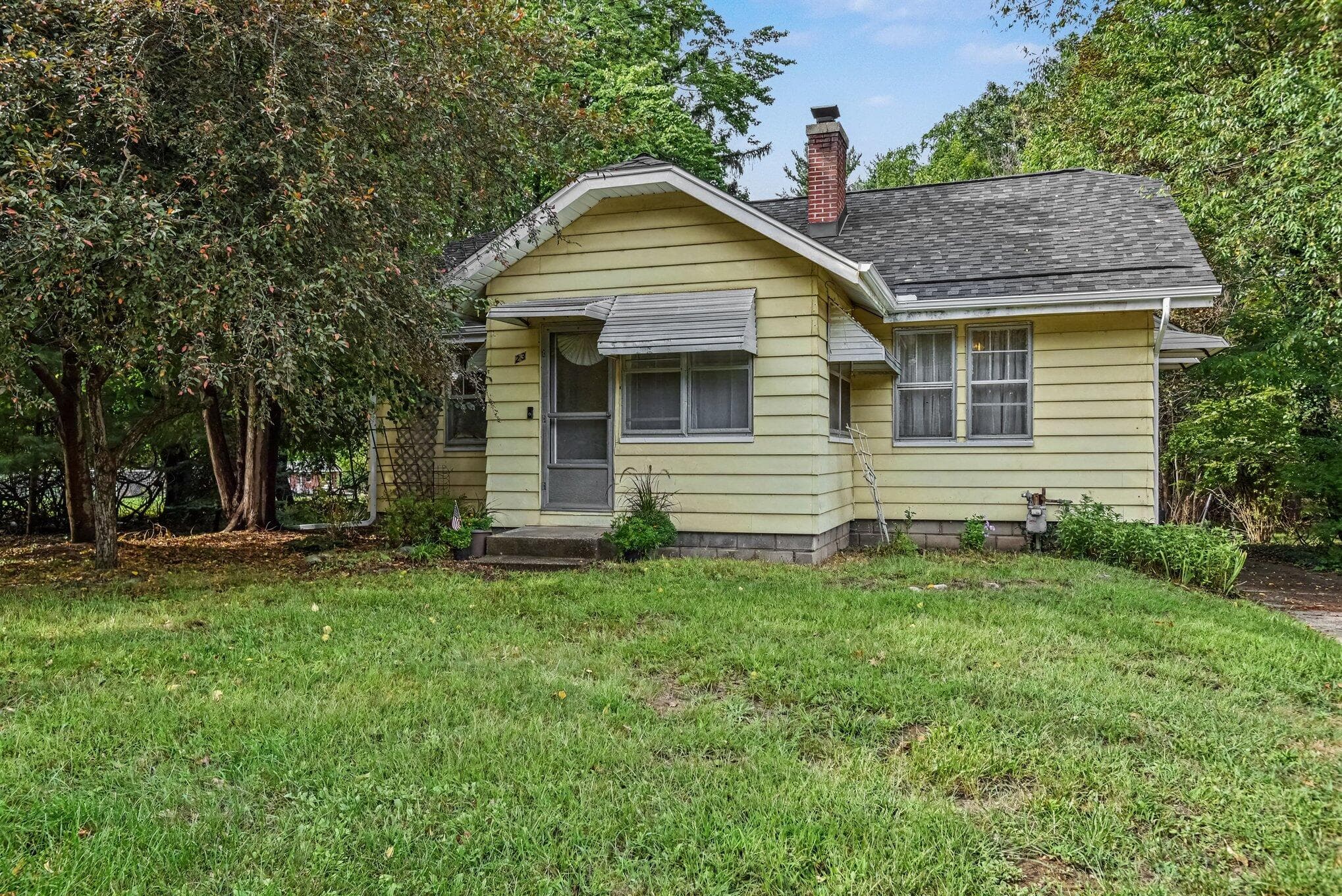 Primary property photo