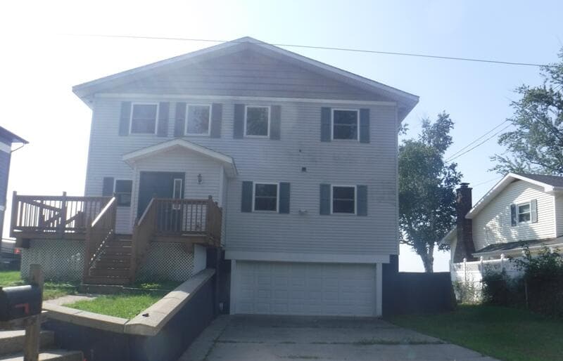2918 Shore Portage MI 49002