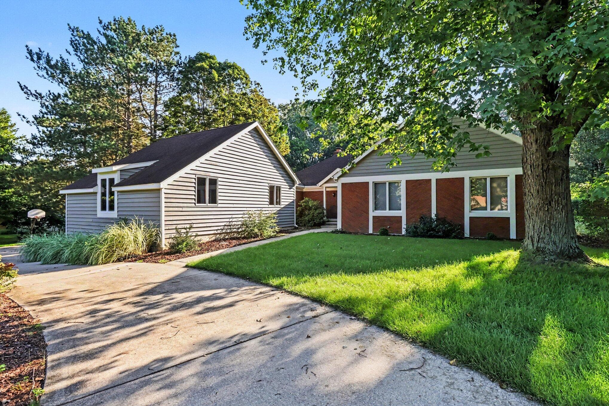 603 Beechwood Drive, Allegan, MI 49010