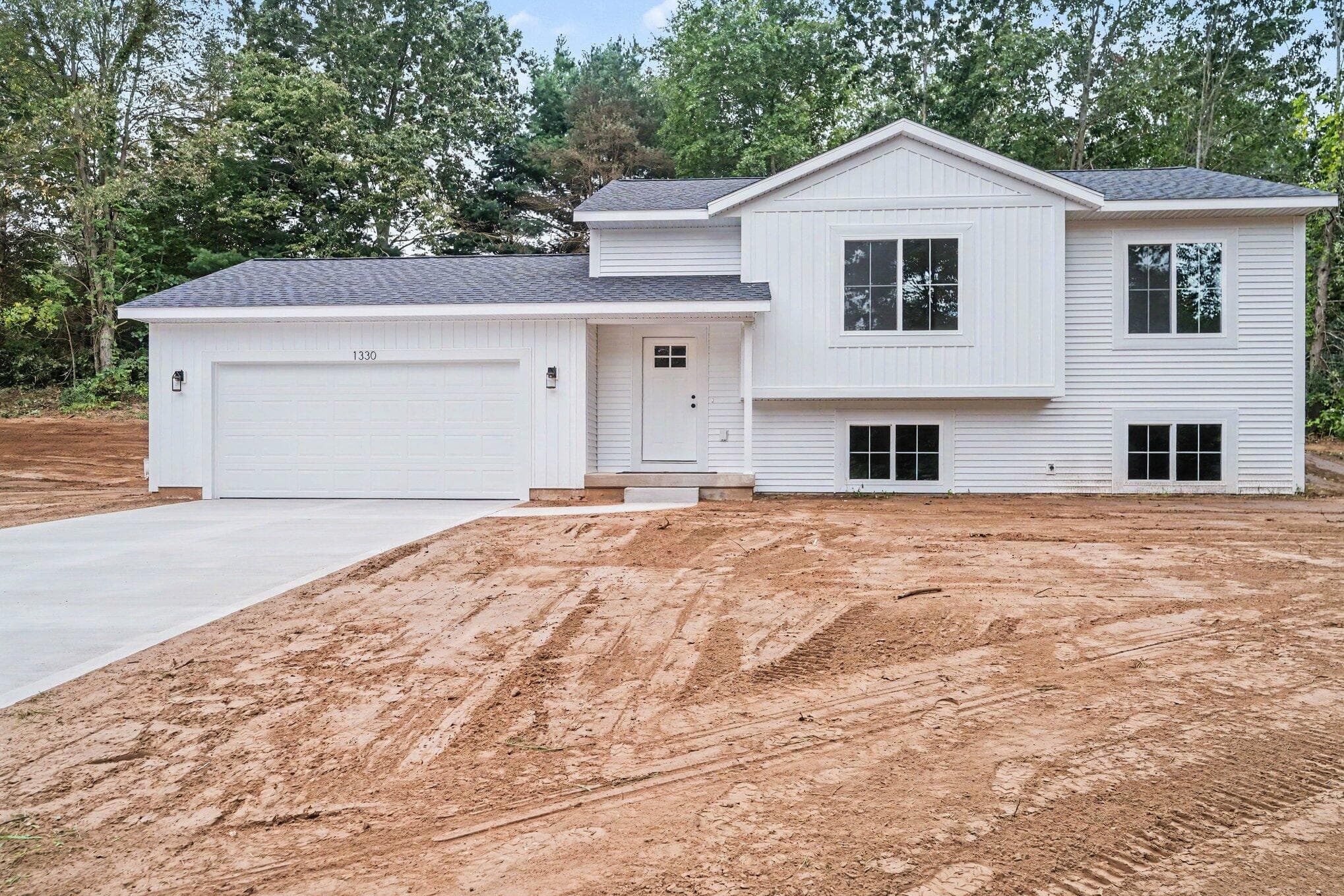 1330 Red Fox Court, Allegan, MI 49010