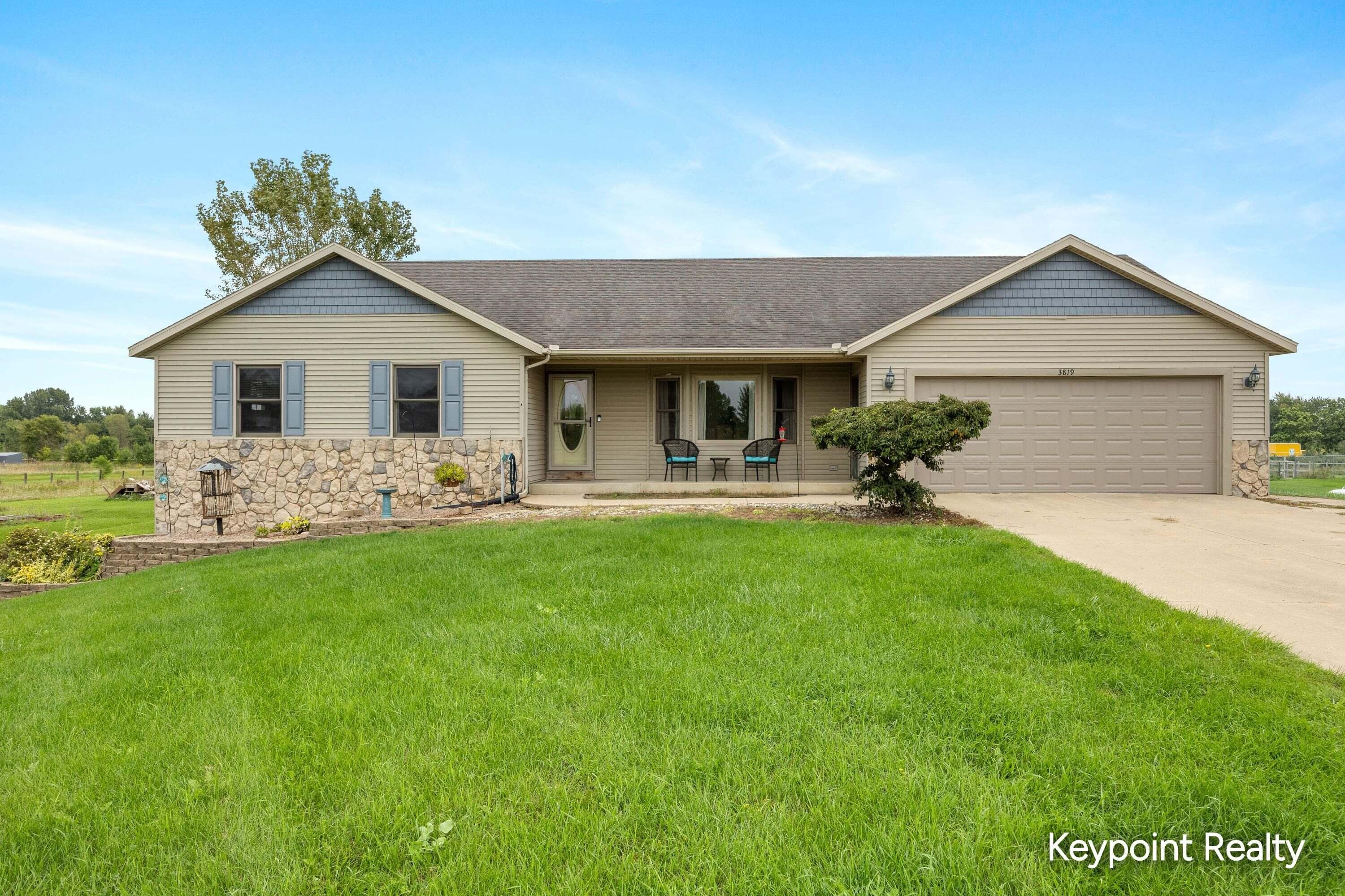 3819 12th Street, Wayland, MI 49348