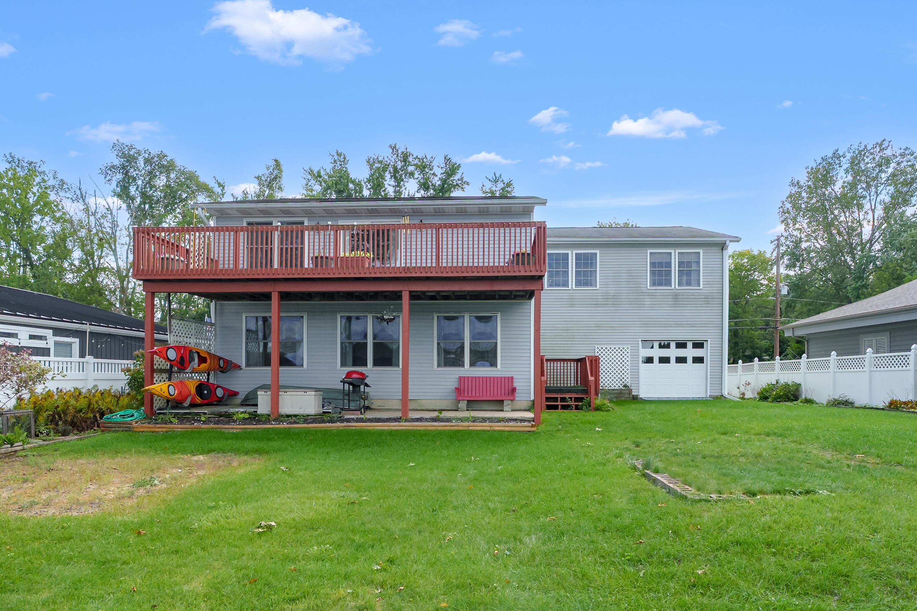 1713 Lakeview Drive, Portage, MI 49002