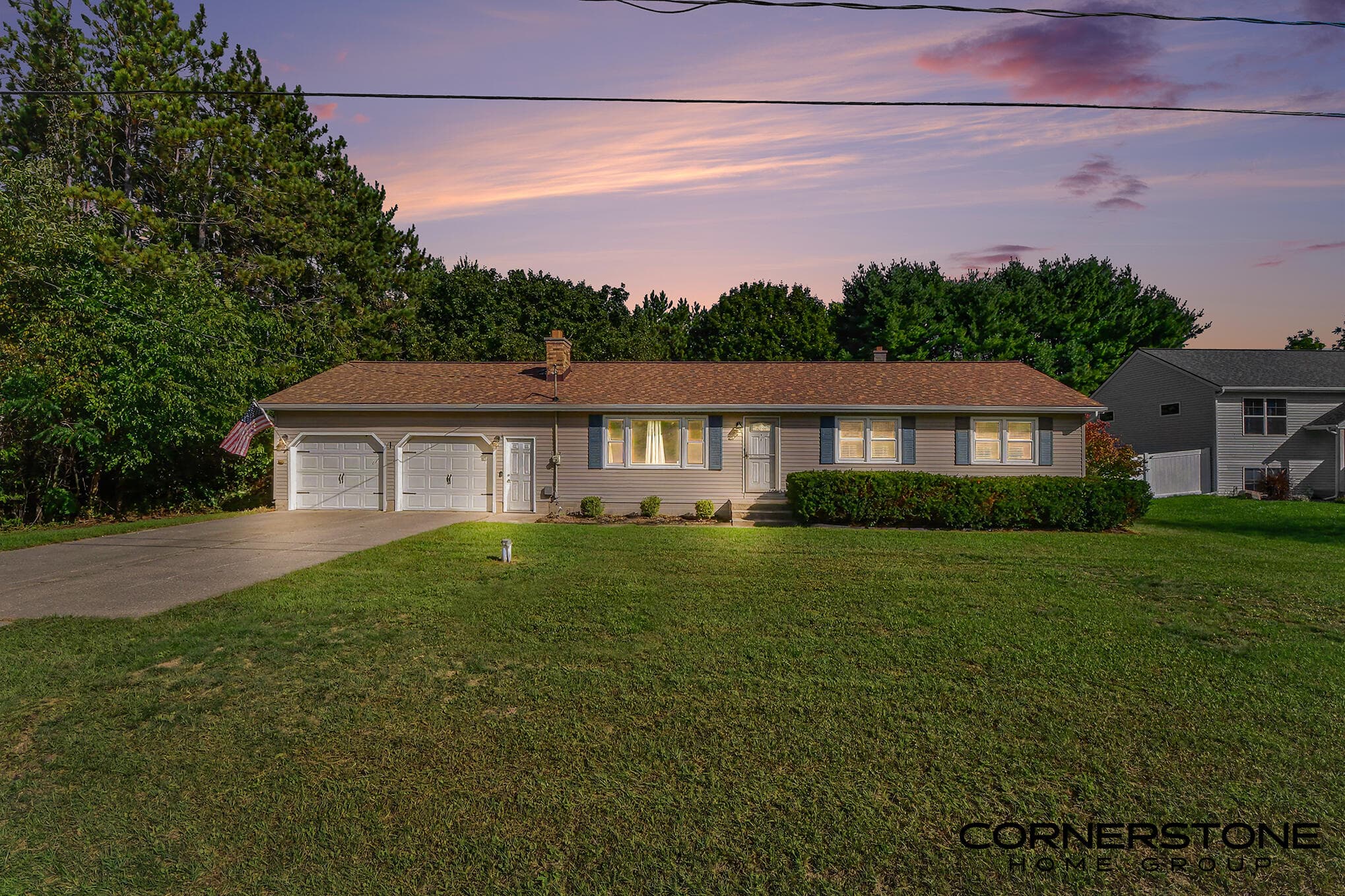 405 Hill Lake Avenue, Wayland, MI 49348