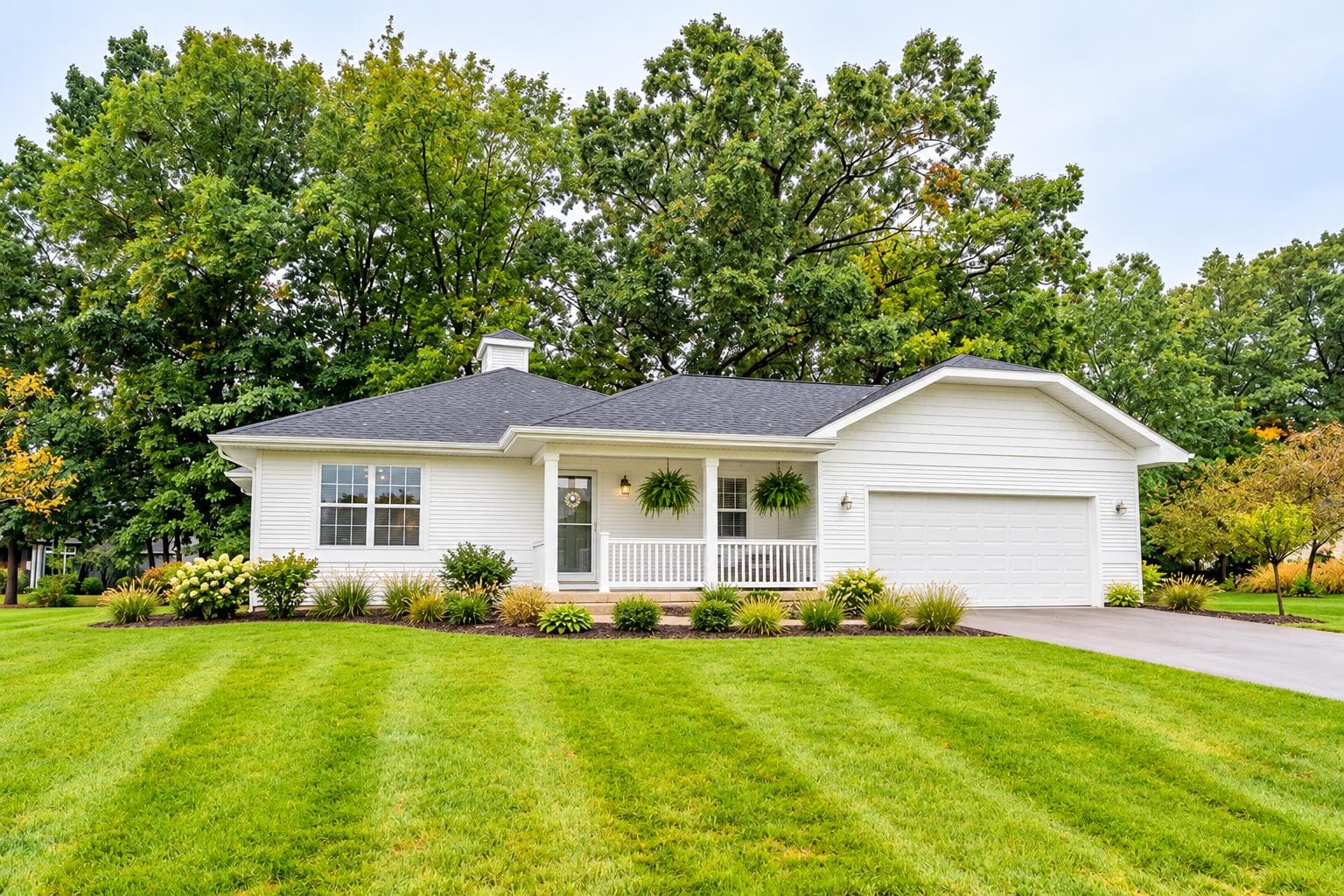 Primary property photo