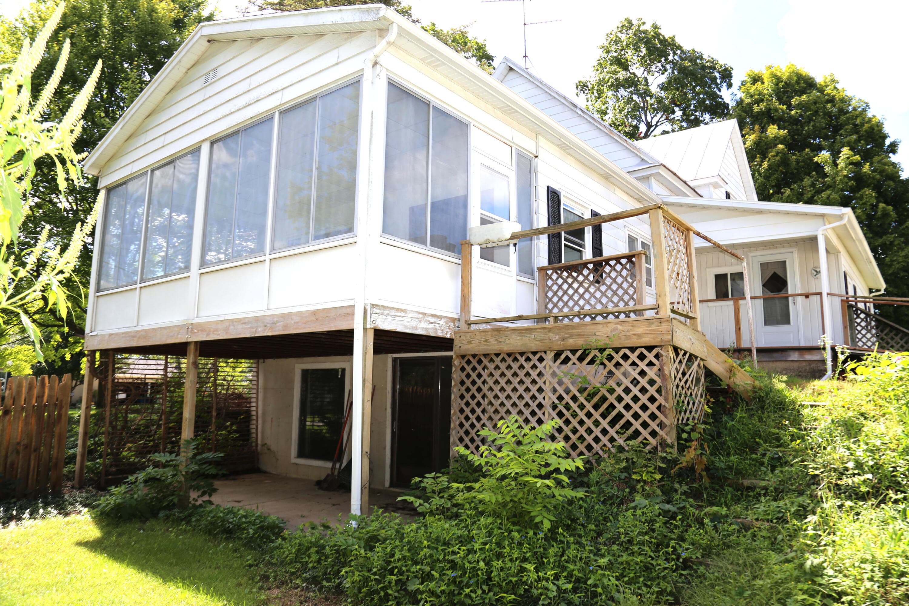 1197 144th Avenue, Wayland, MI 49348