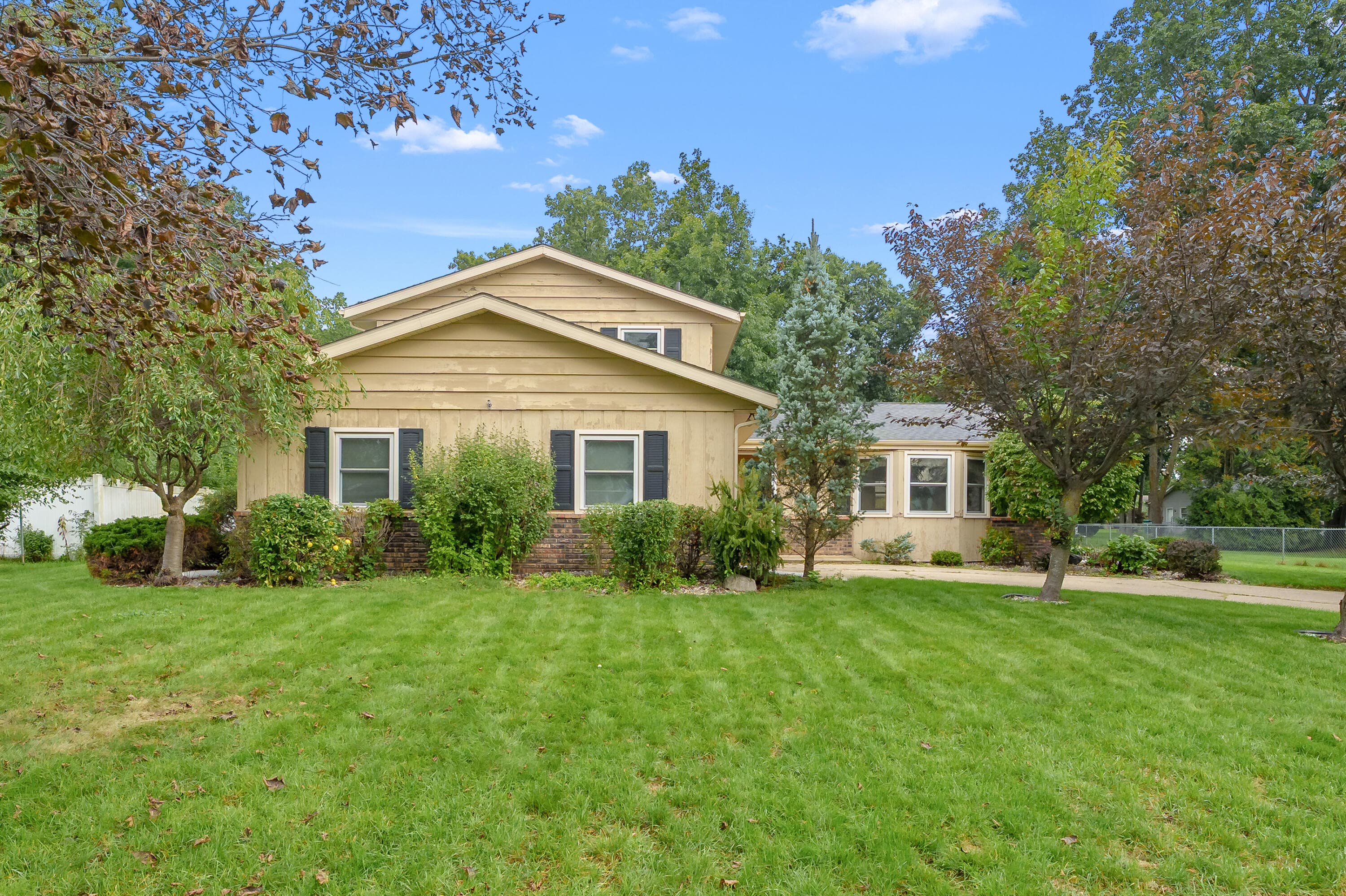 3004 Tattersall Road, Portage, MI 49024