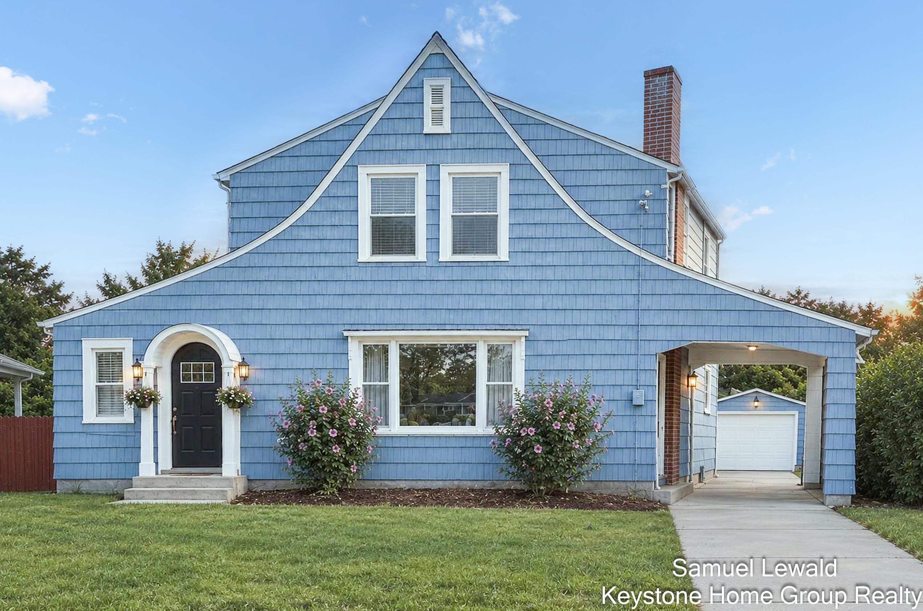 213 E Milham Avenue, Portage, MI 49002