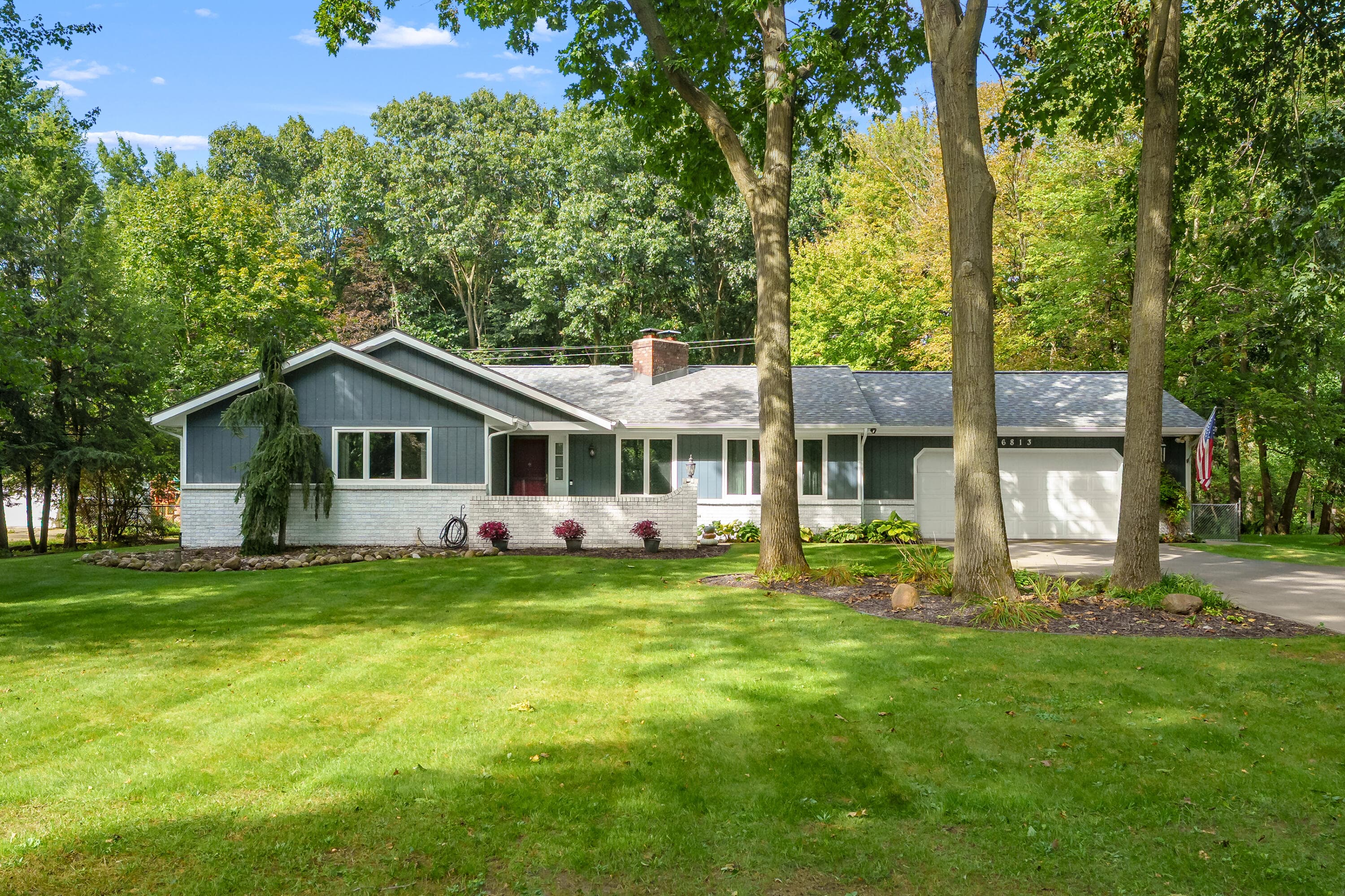 6813 E F Avenue, Richland, MI 49083