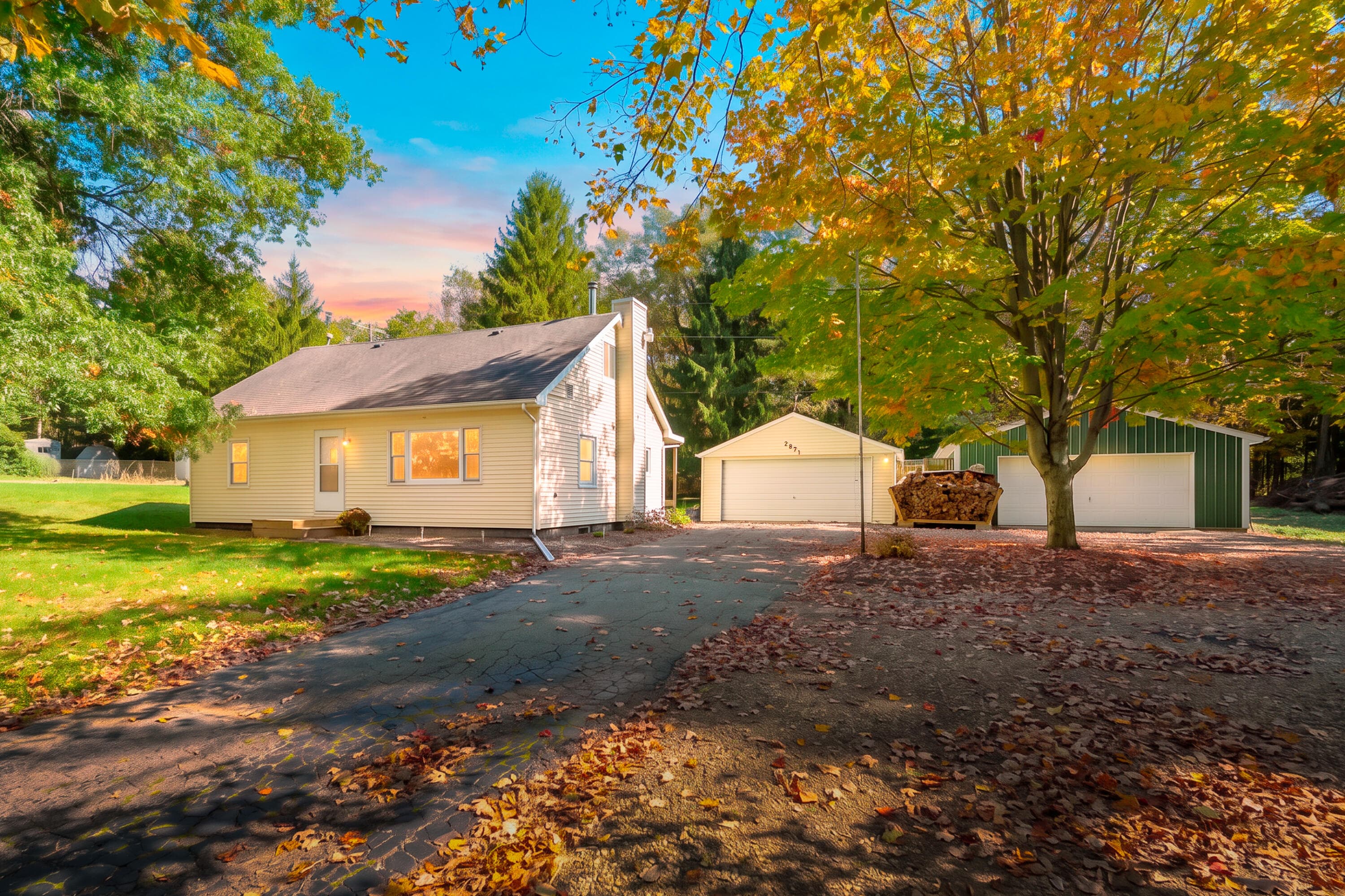 2871 S 6th Street, Kalamazoo, MI 49009