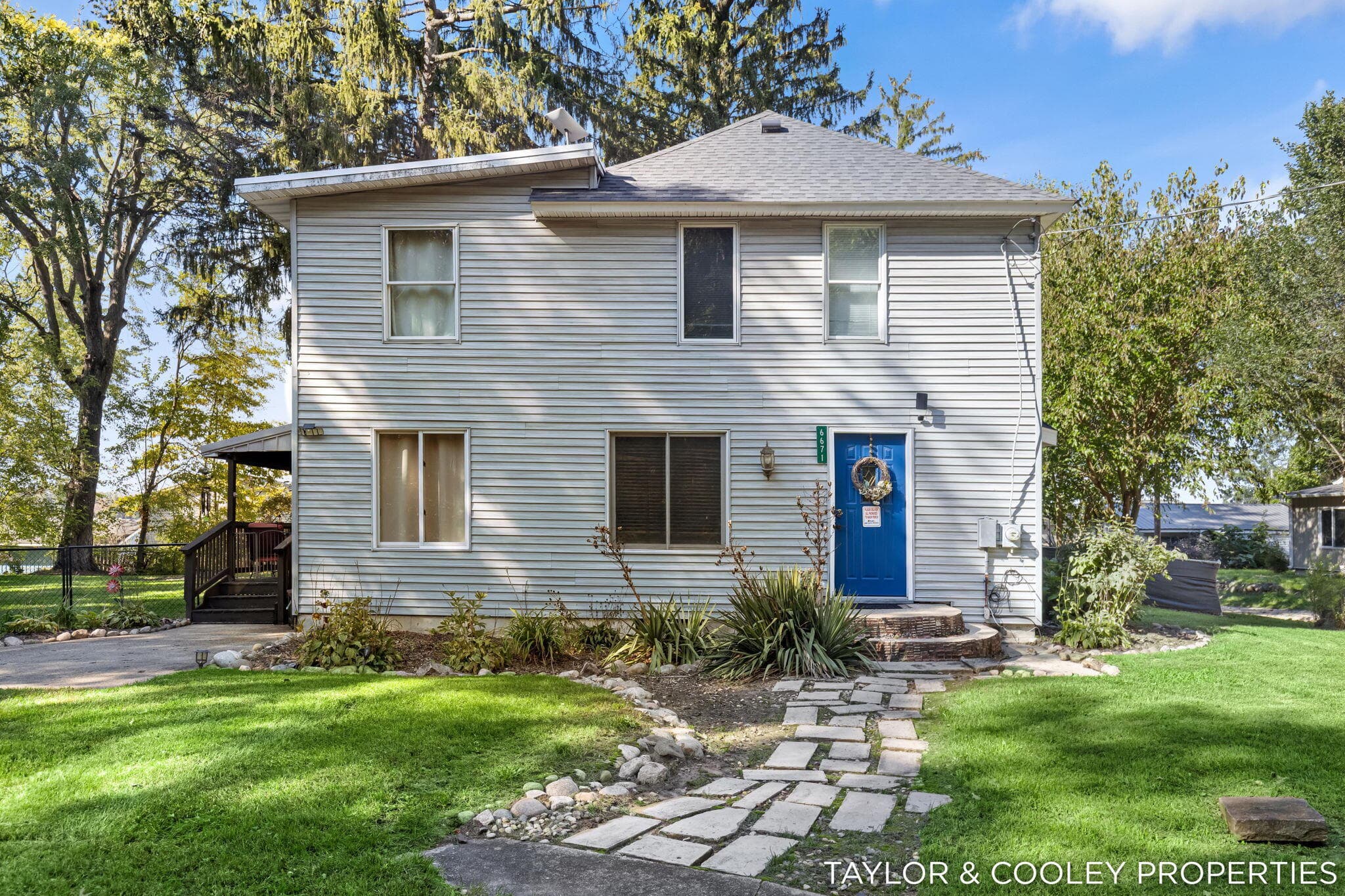 6671 Elizabeth Street, Delton, MI 49046