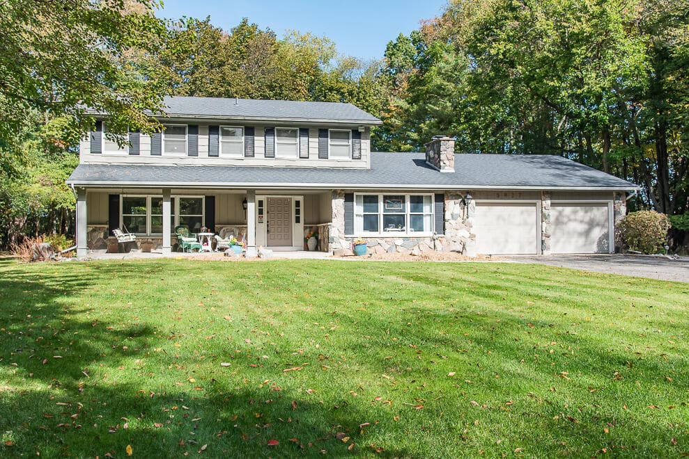 5827 Jacille Avenue, Kalamazoo, MI 49048