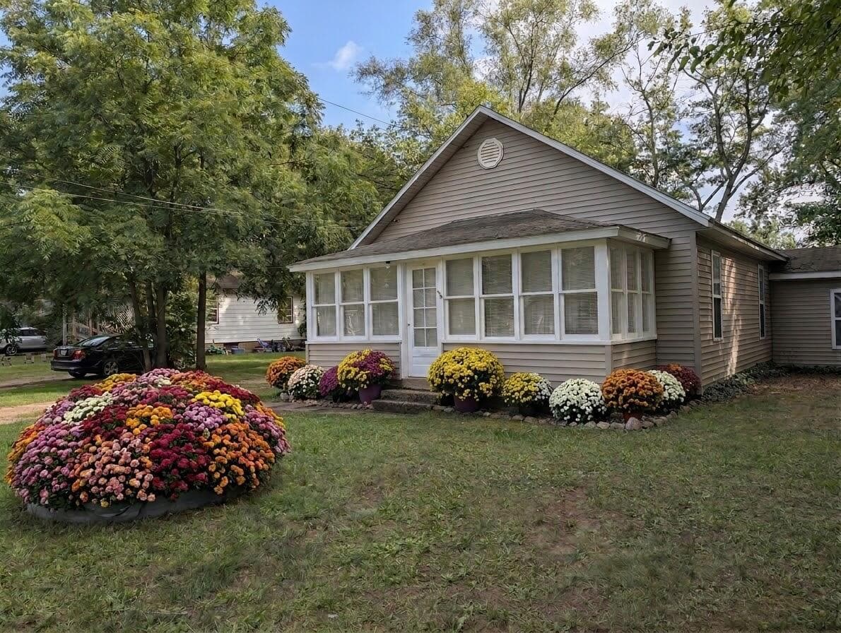 123 Hudson Street, Allegan, MI 49010