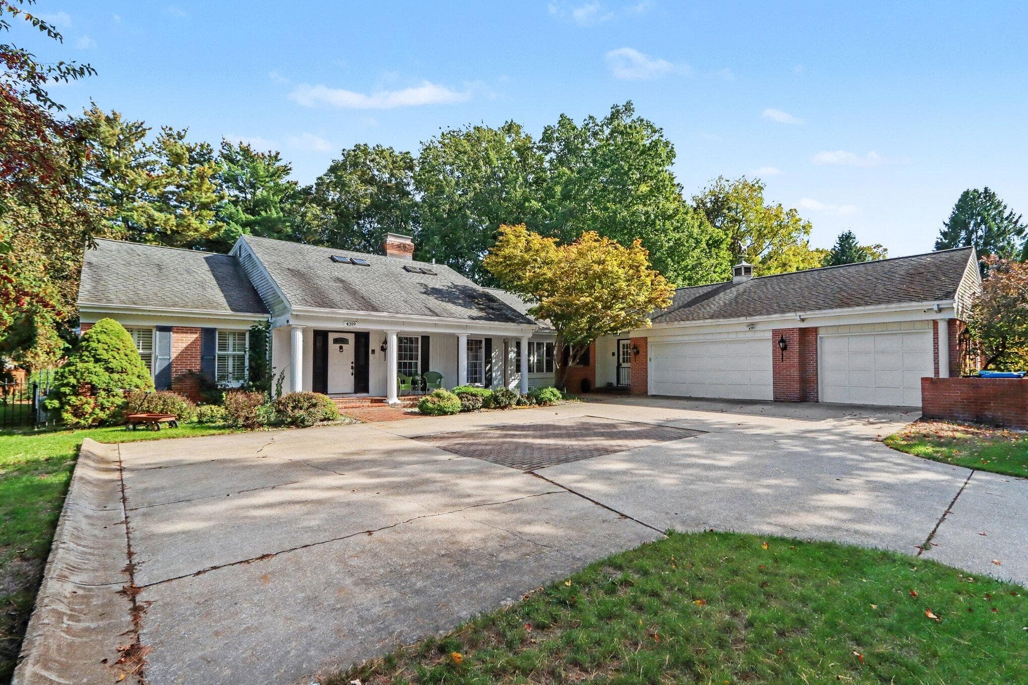 4319 Bronson Boulevard, Kalamazoo, MI 49008