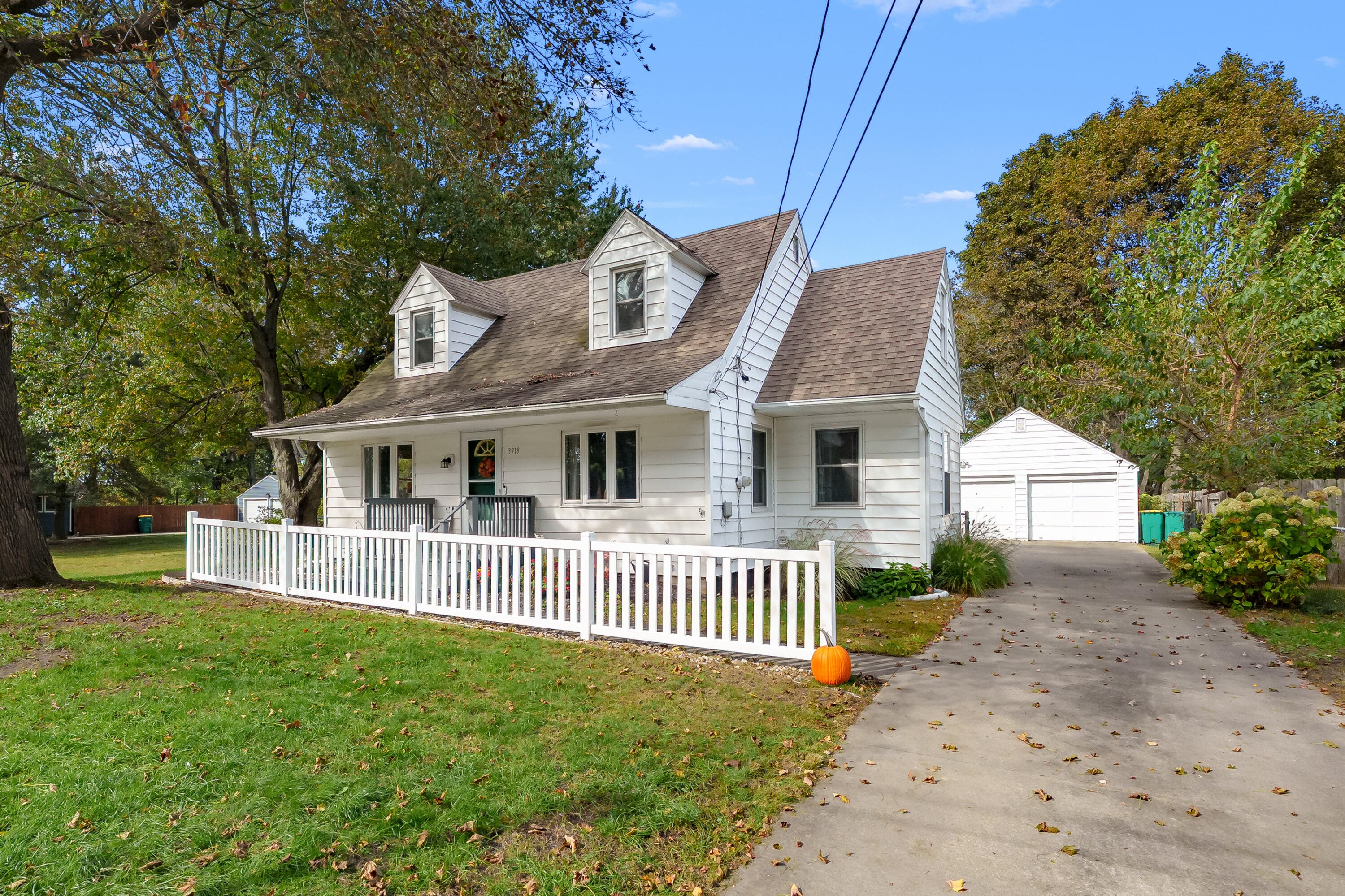 3919 Hayes Street, Portage, MI 49002