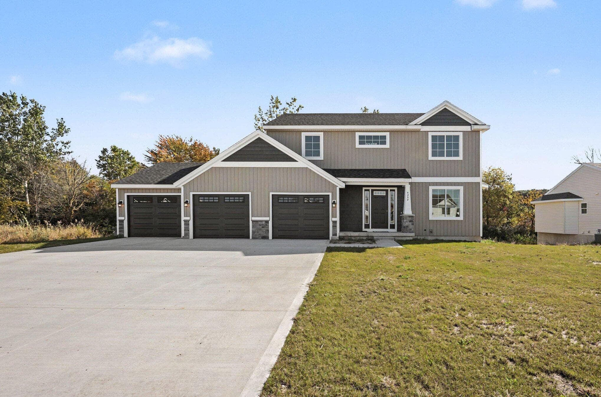 4257 Old Farm Drive, Wayland, MI 49348