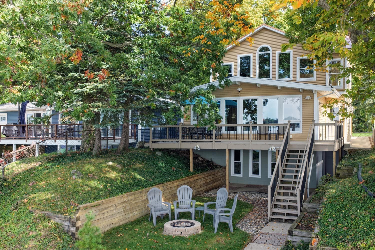 Primary property photo