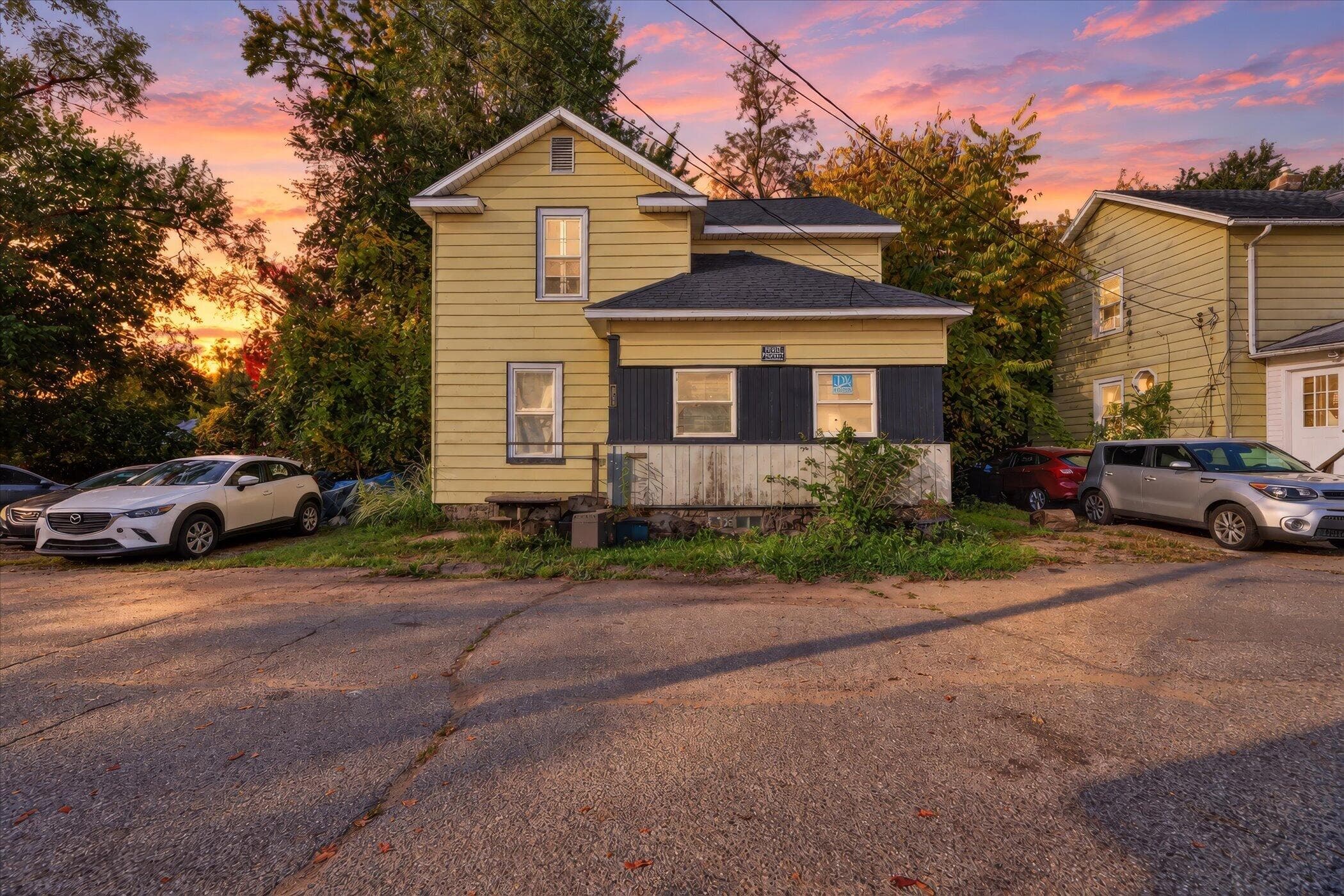 1004 Newland Place, Kalamazoo, MI 49001